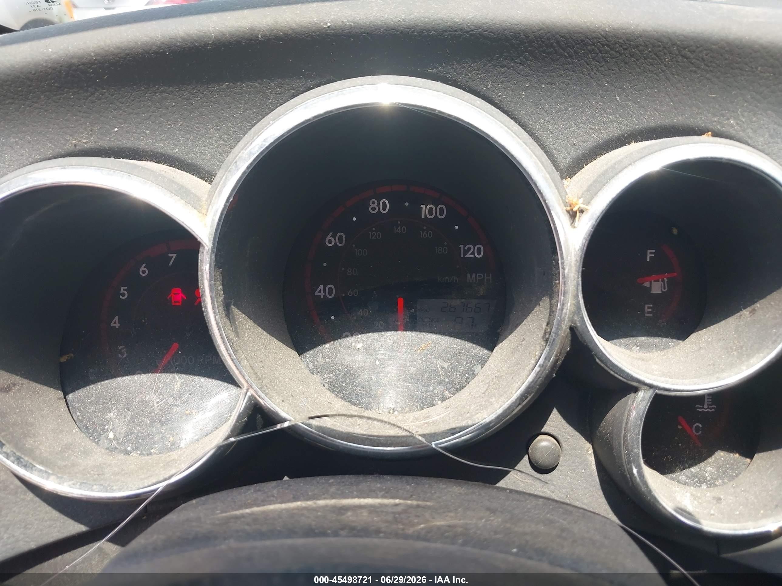 2005 Pontiac Vibe   Red vin: 5Y2SL63815Z404335