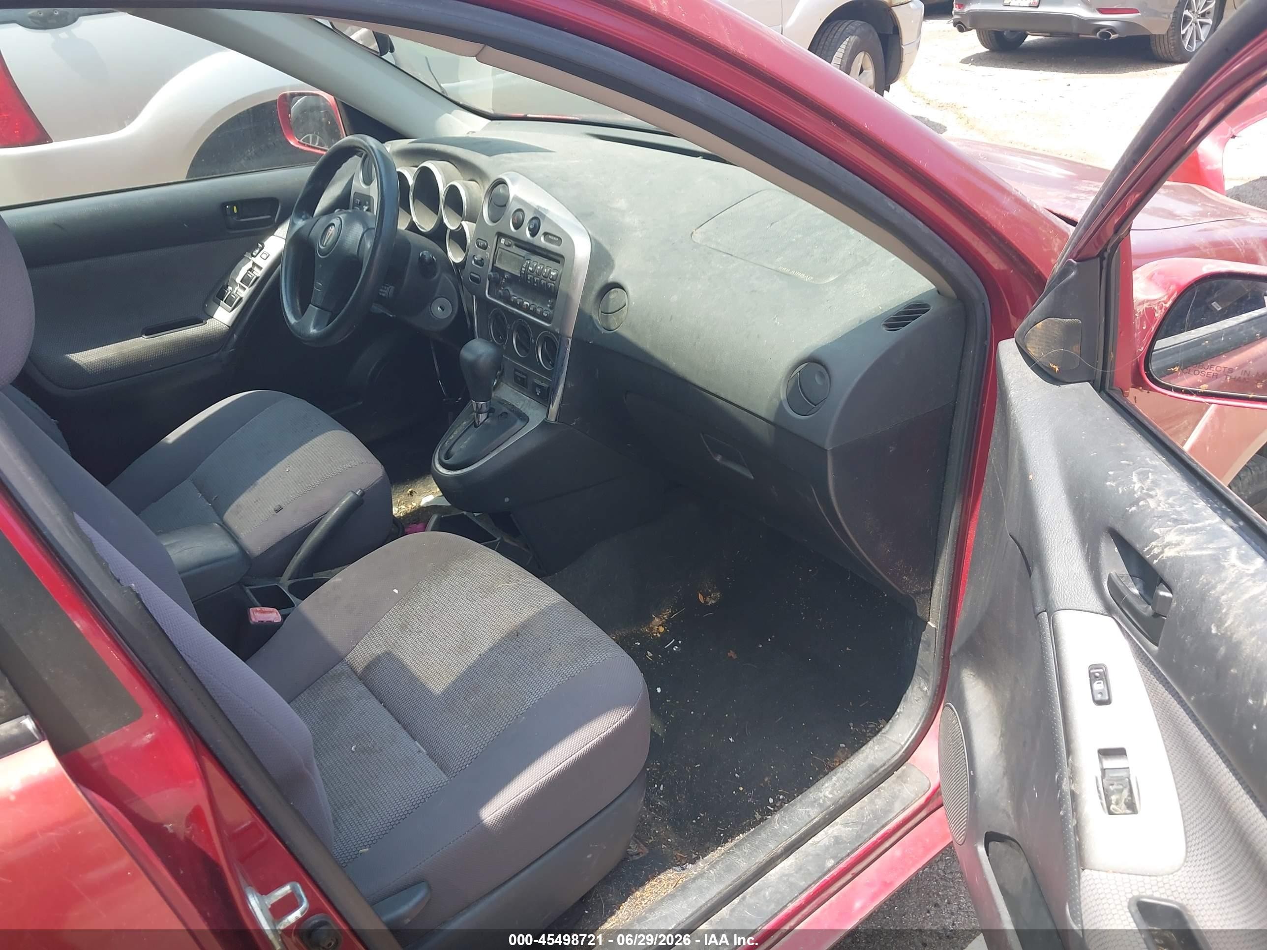 2005 Pontiac Vibe   Red vin: 5Y2SL63815Z404335