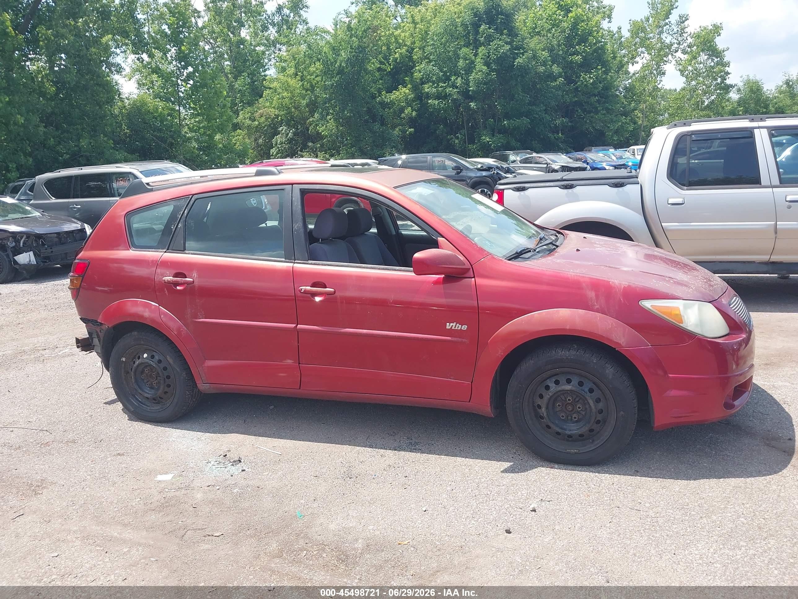 2005 Pontiac Vibe   Red vin: 5Y2SL63815Z404335