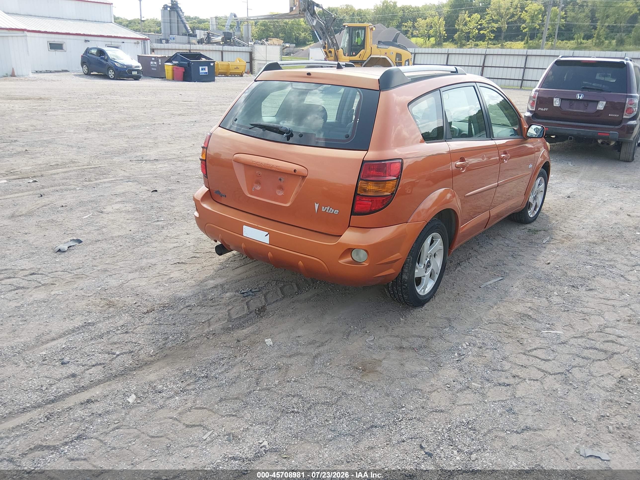 2005 Pontiac Vibe   Orange vin: 5Y2SL63815Z407560