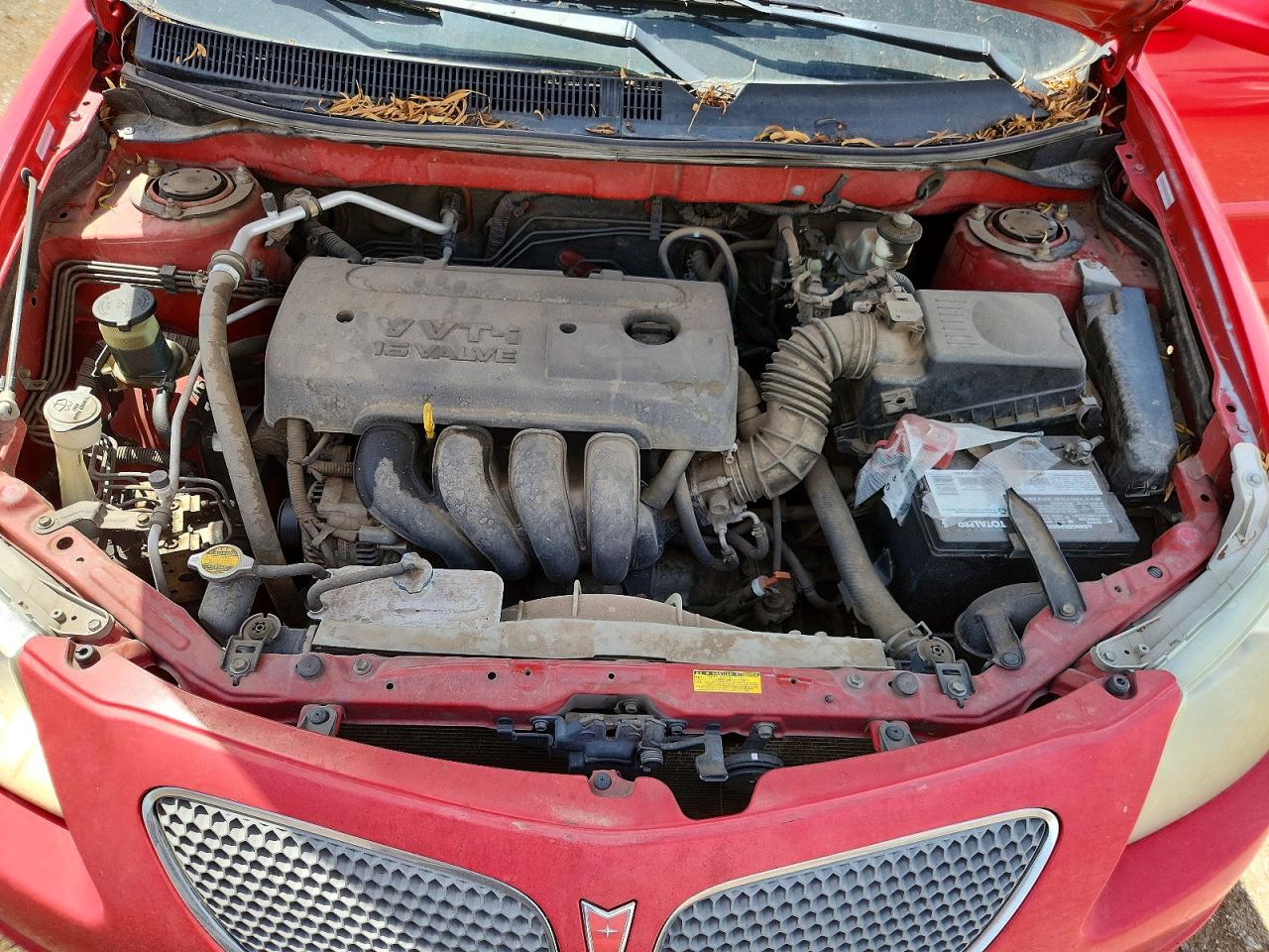 2005 Pontiac Vibe Red vin: 5Y2SL63815Z411074