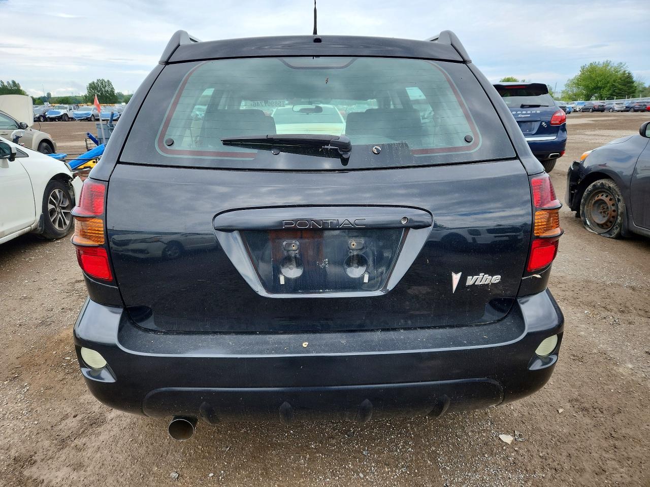 2005 Pontiac Vibe Black vin: 5Y2SL63815Z412323