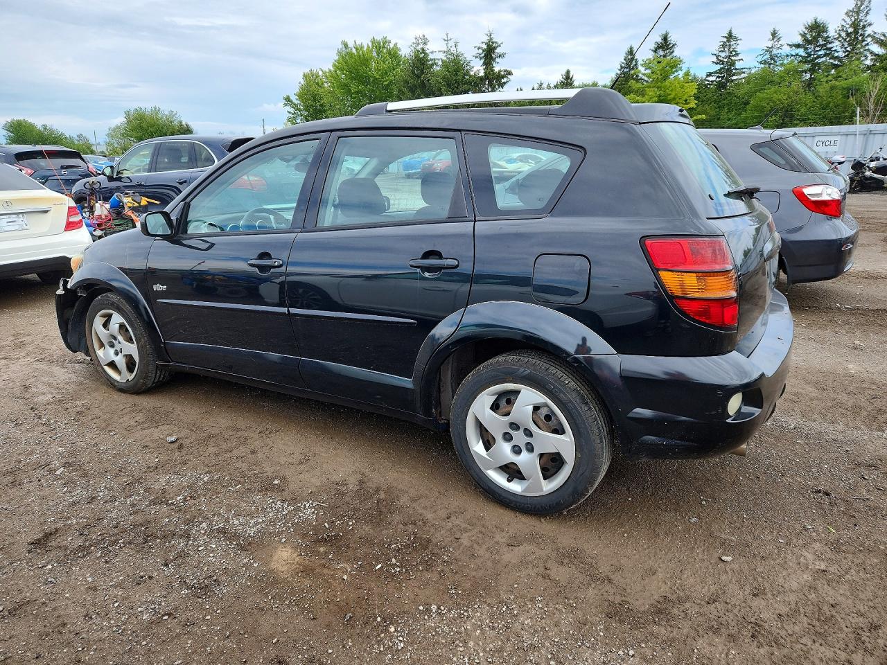 2005 Pontiac Vibe Black vin: 5Y2SL63815Z412323