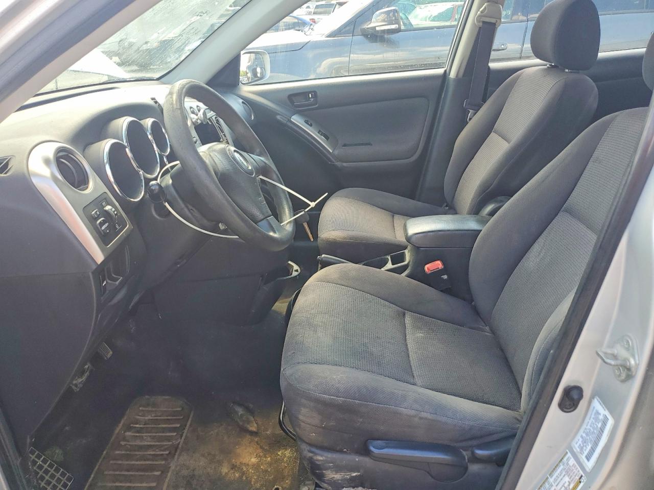2005 Pontiac Vibe Silver vin: 5Y2SL63815Z435231