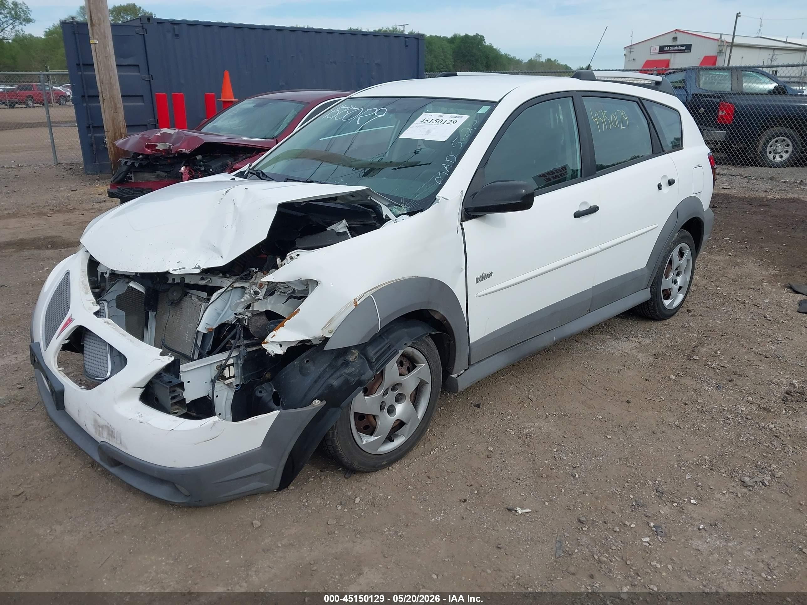 2005 Pontiac Vibe   White vin: 5Y2SL63815Z454717