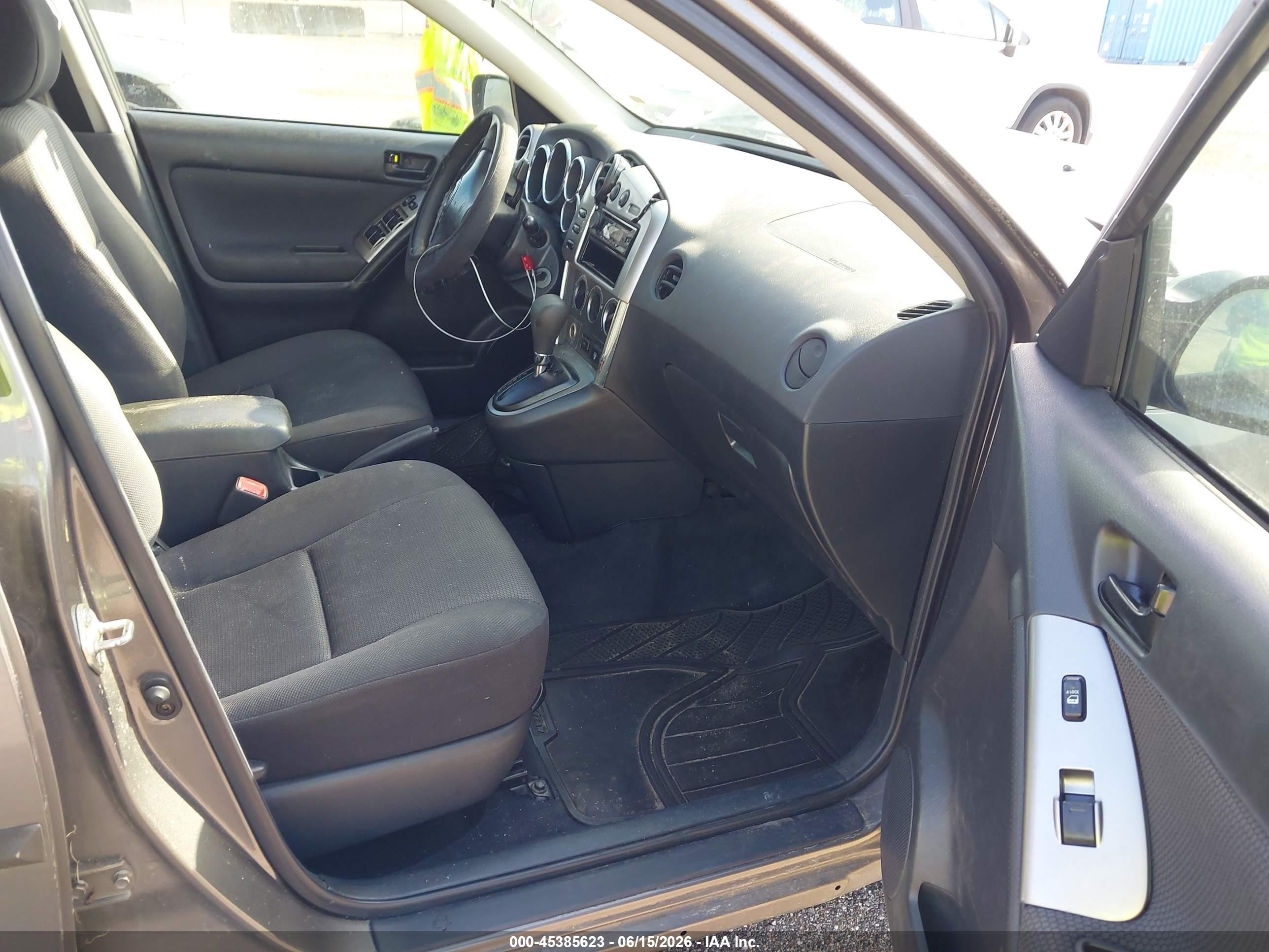 2005 Pontiac Vibe   Gray vin: 5Y2SL63815Z481464
