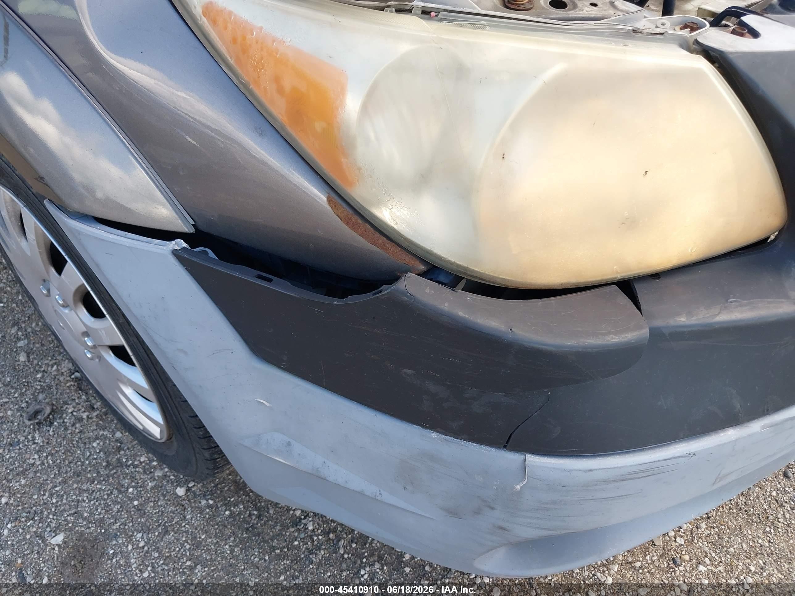 2005 Pontiac Vibe   Gray vin: 5Y2SL63825Z404411