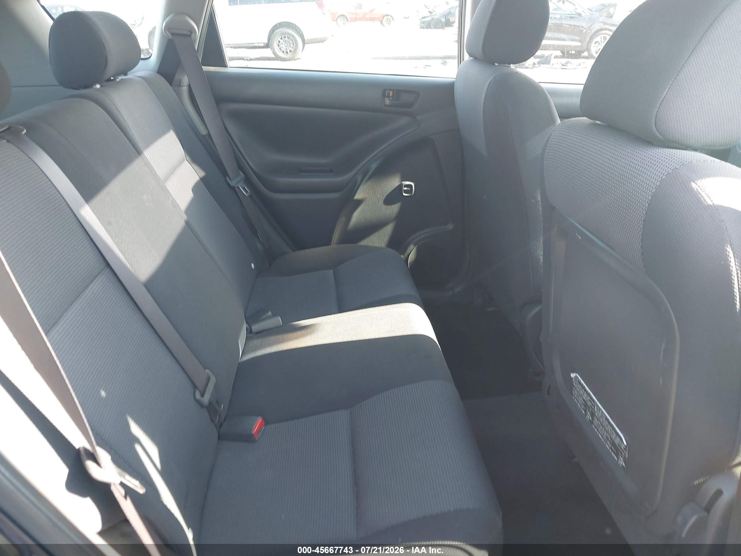 2005 Pontiac Vibe   Dark Blue vin: 5Y2SL63825Z412539