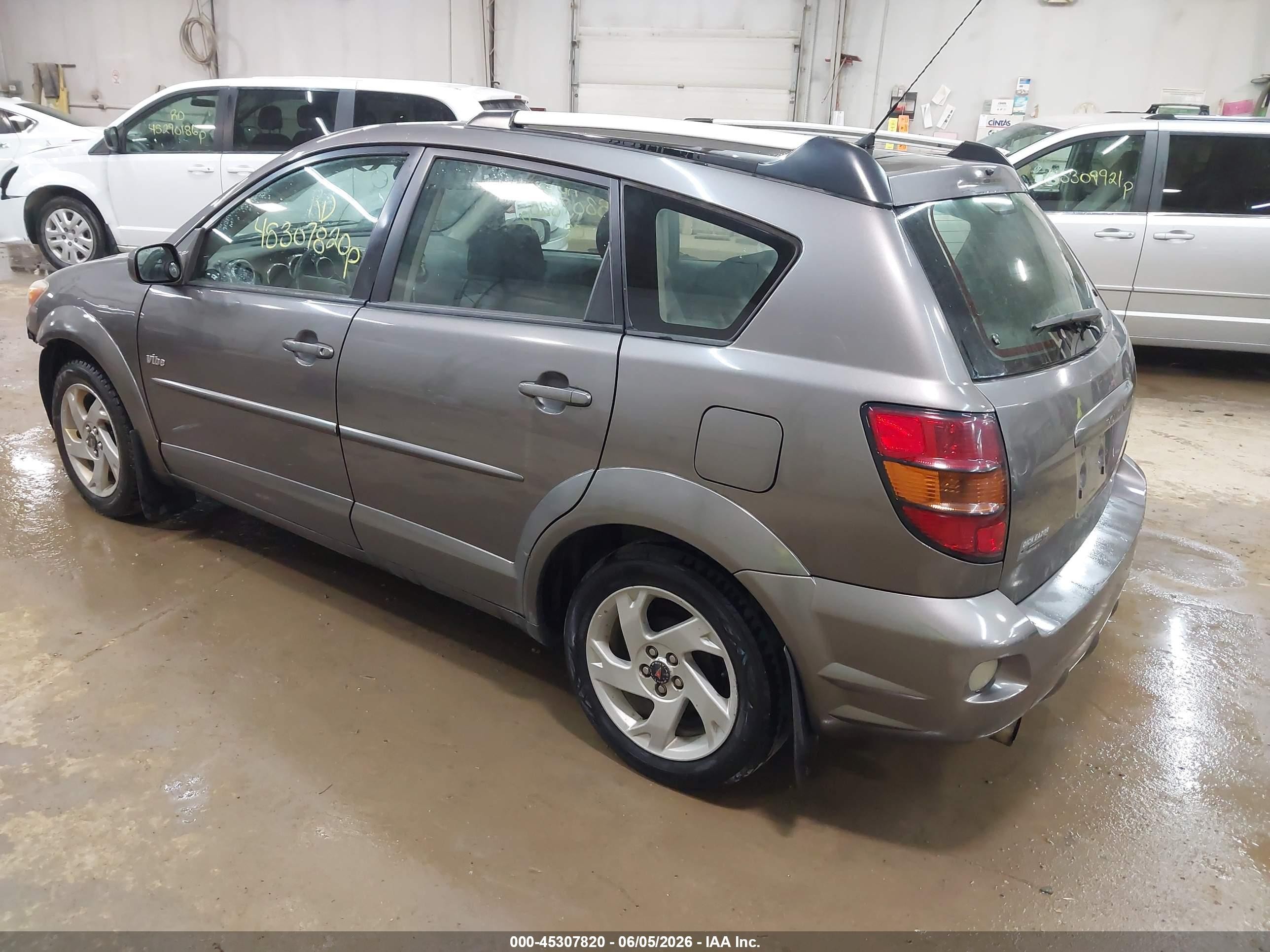 2005 Pontiac Vibe   Серый vin: 5Y2SL63825Z446027