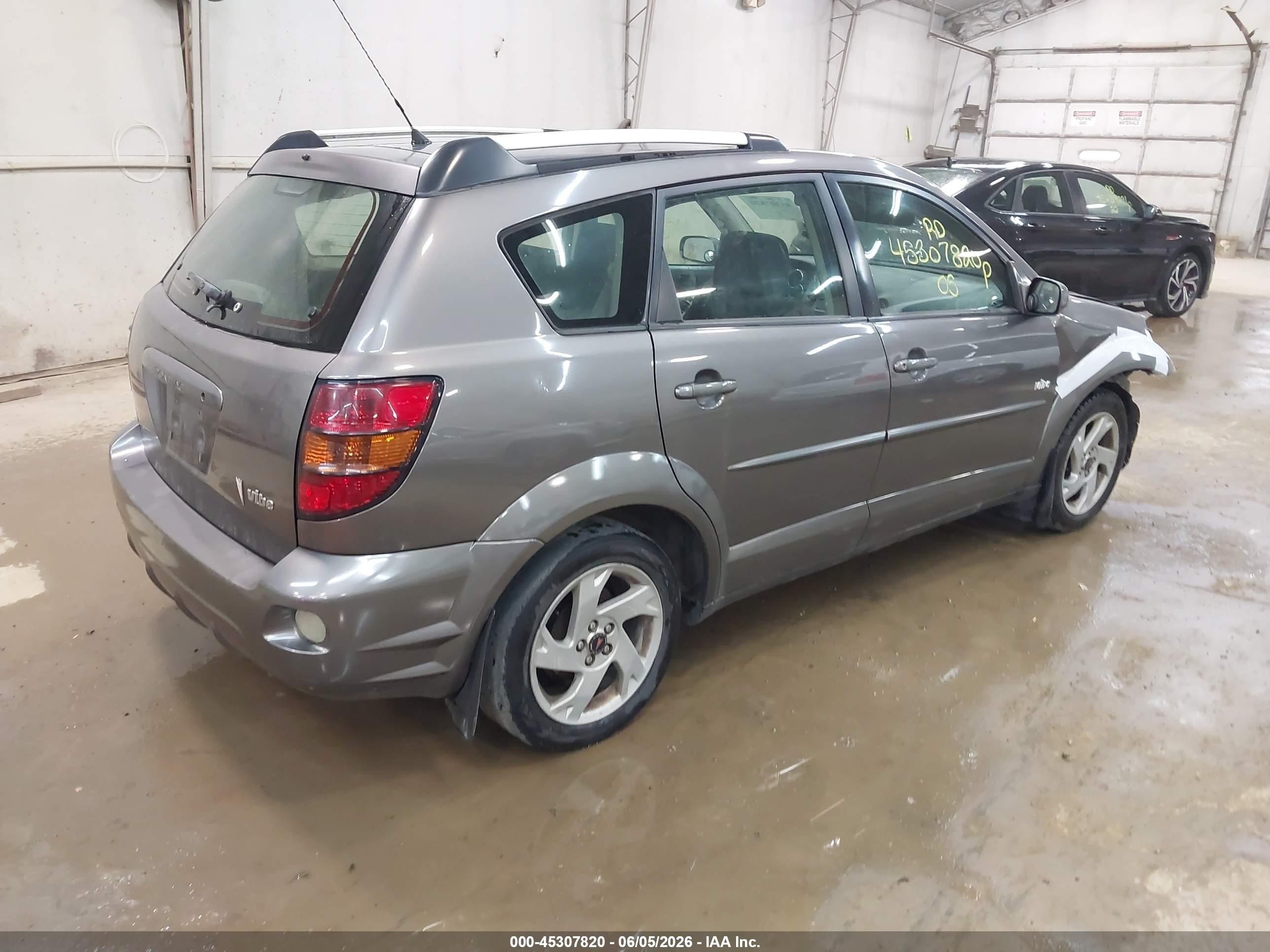 2005 Pontiac Vibe   Серый vin: 5Y2SL63825Z446027