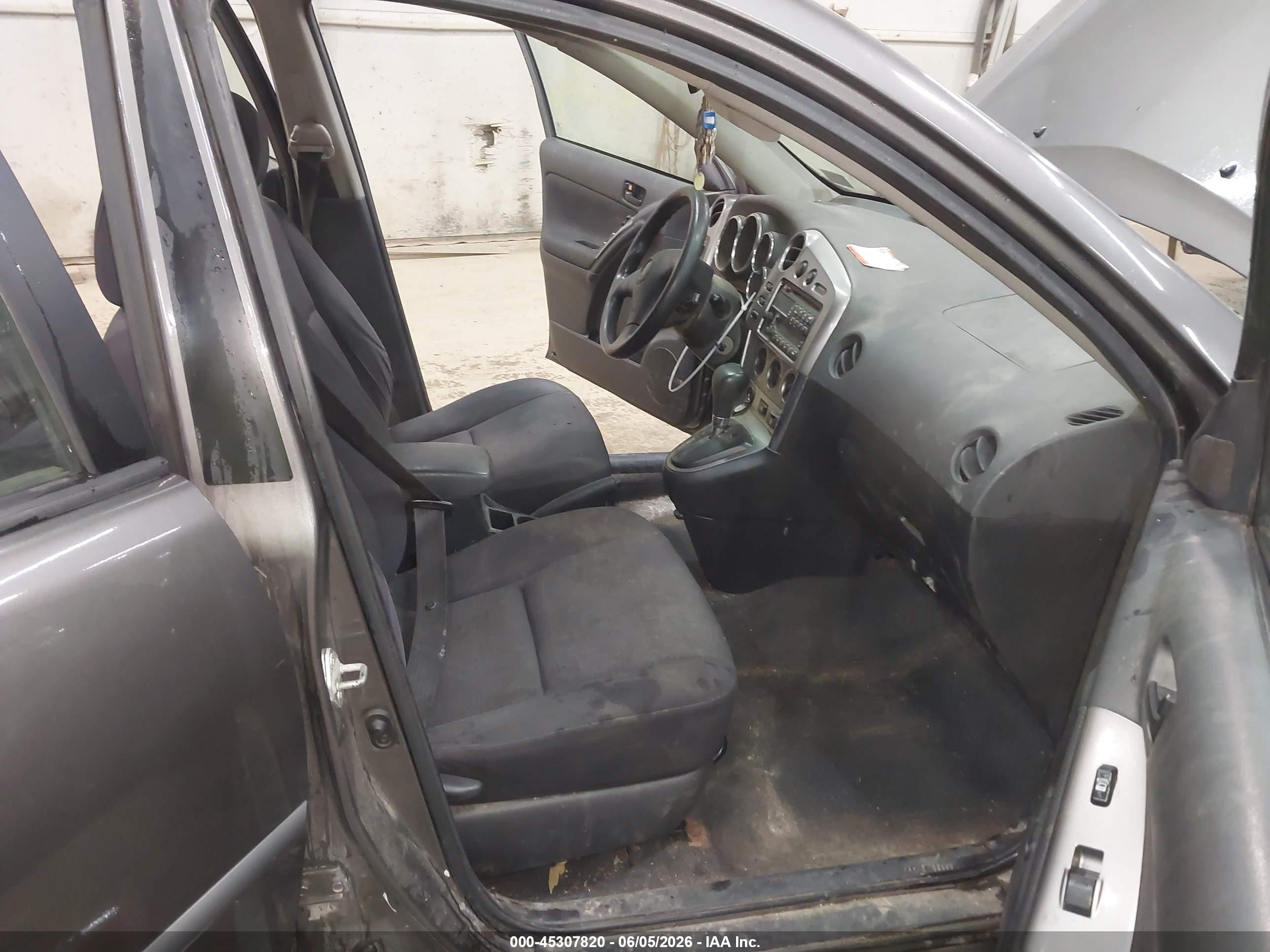 2005 Pontiac Vibe   Серый vin: 5Y2SL63825Z446027