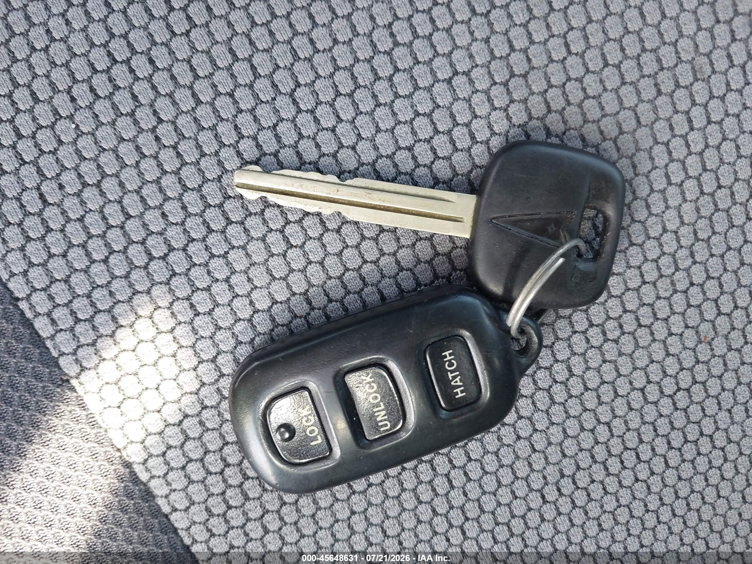2005 Pontiac Vibe   Silver vin: 5Y2SL63835Z434758