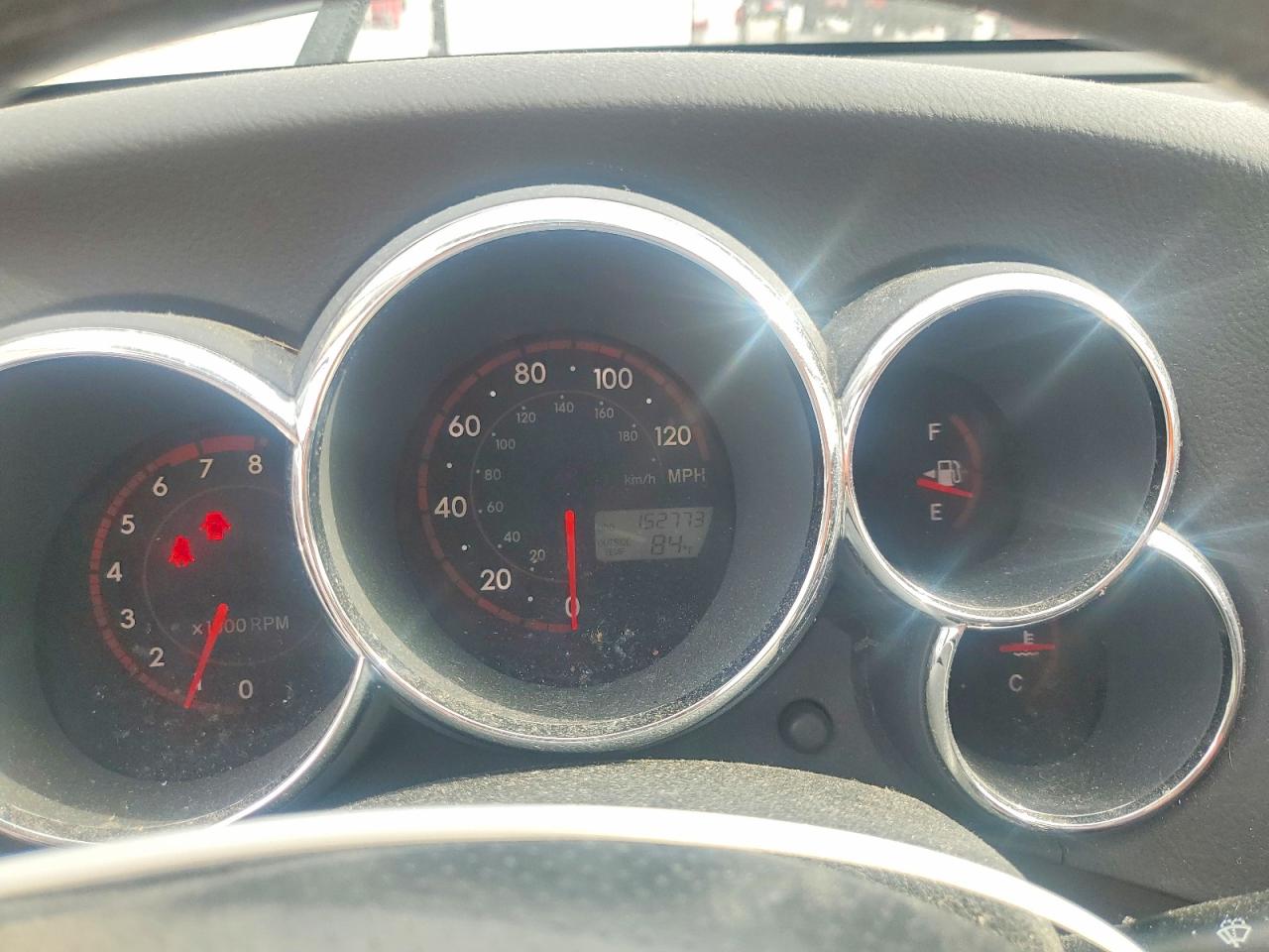 2005 Pontiac Vibe Silver vin: 5Y2SL63835Z458008