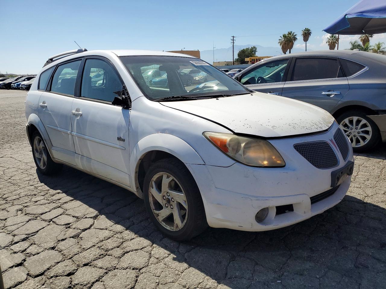 2005 Pontiac Vibe White vin: 5Y2SL63835Z468196