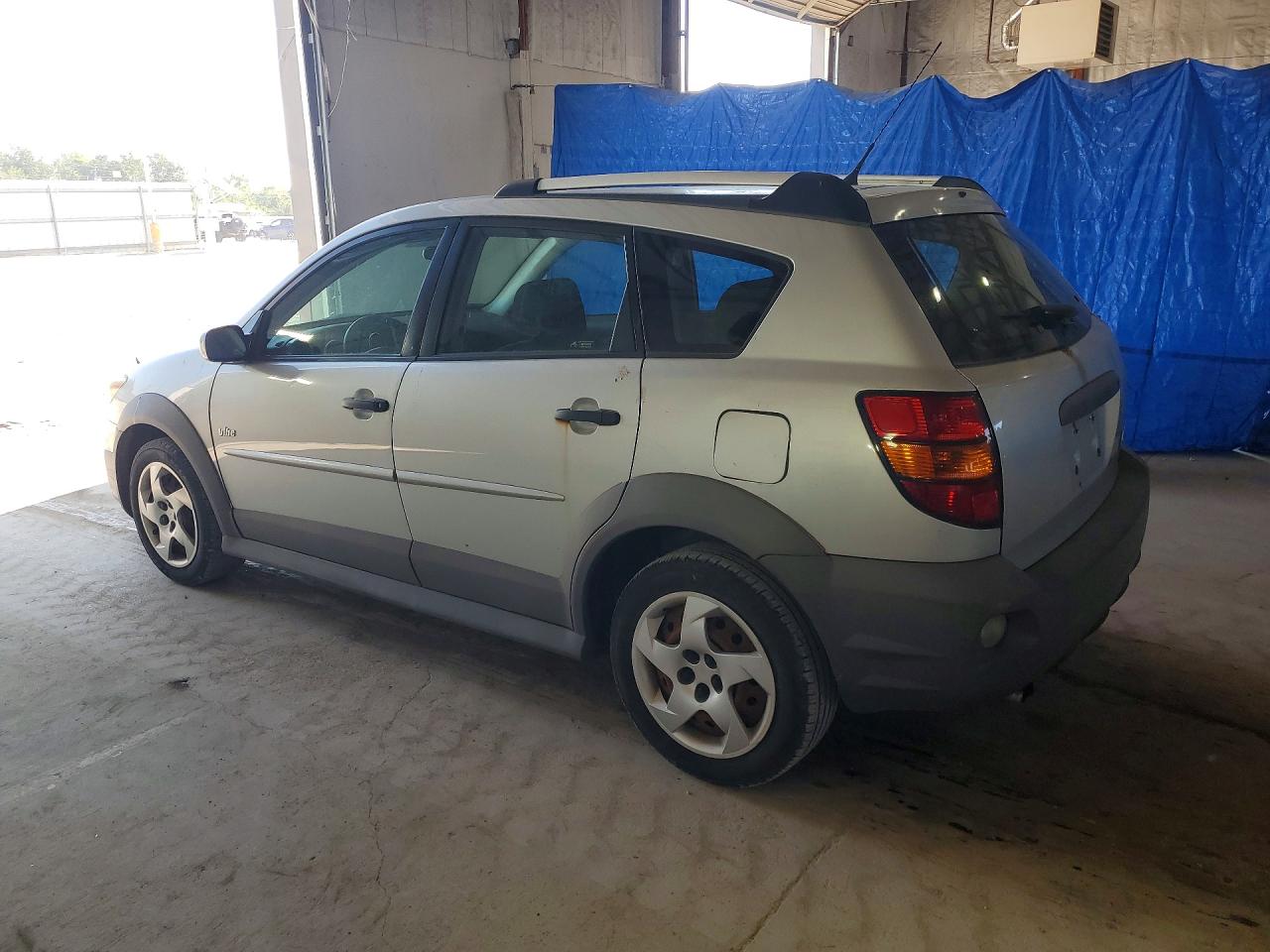 2005 Pontiac Vibe Silver vin: 5Y2SL63835Z483023