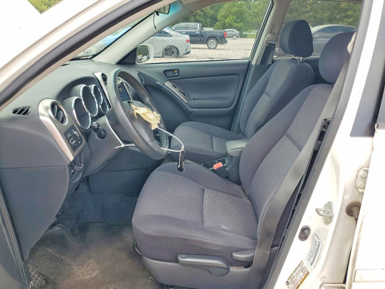 2005 Pontiac Vibe White vin: 5Y2SL63845Z432226