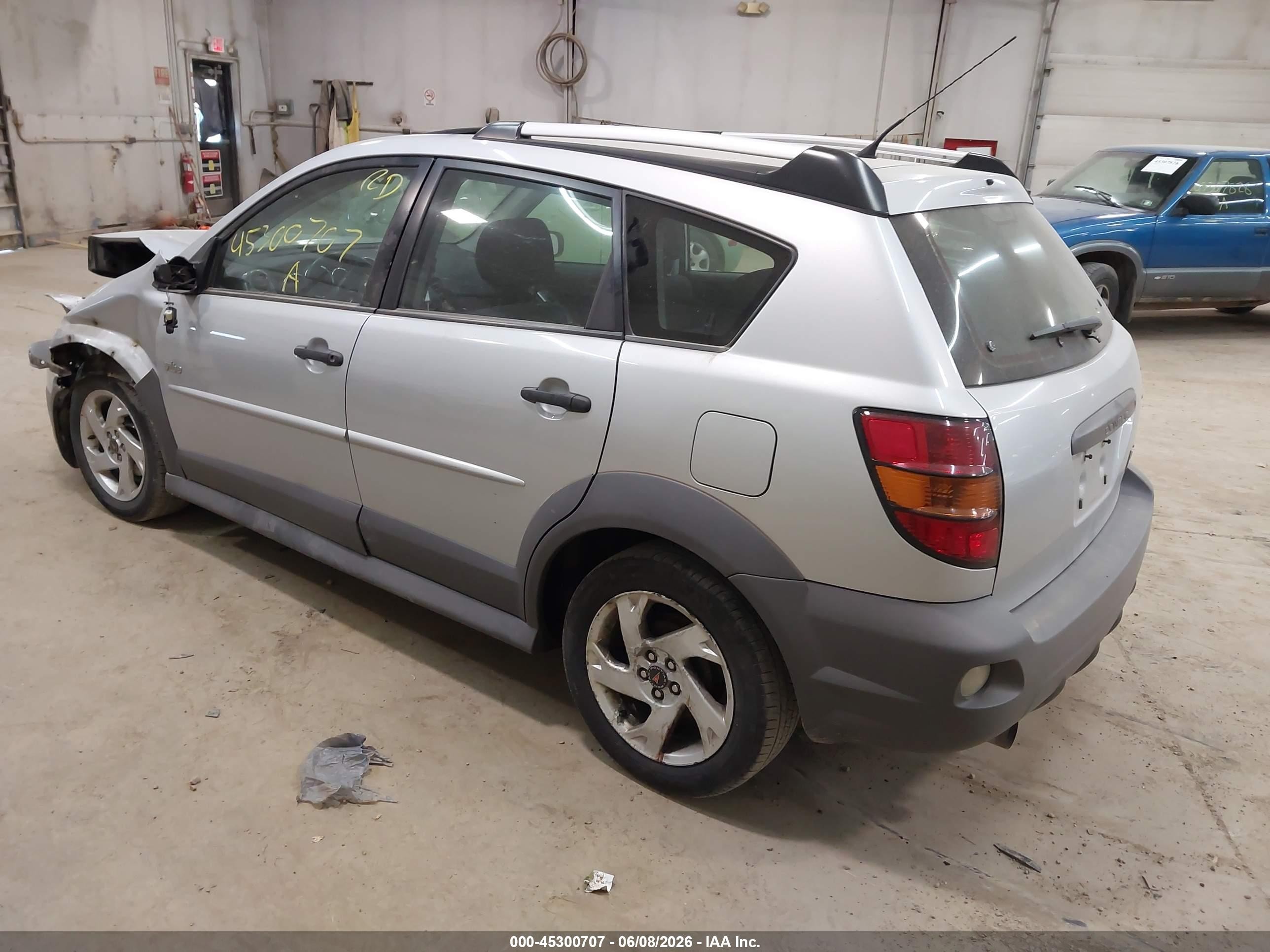 2005 Pontiac Vibe   Silver vin: 5Y2SL63845Z450001
