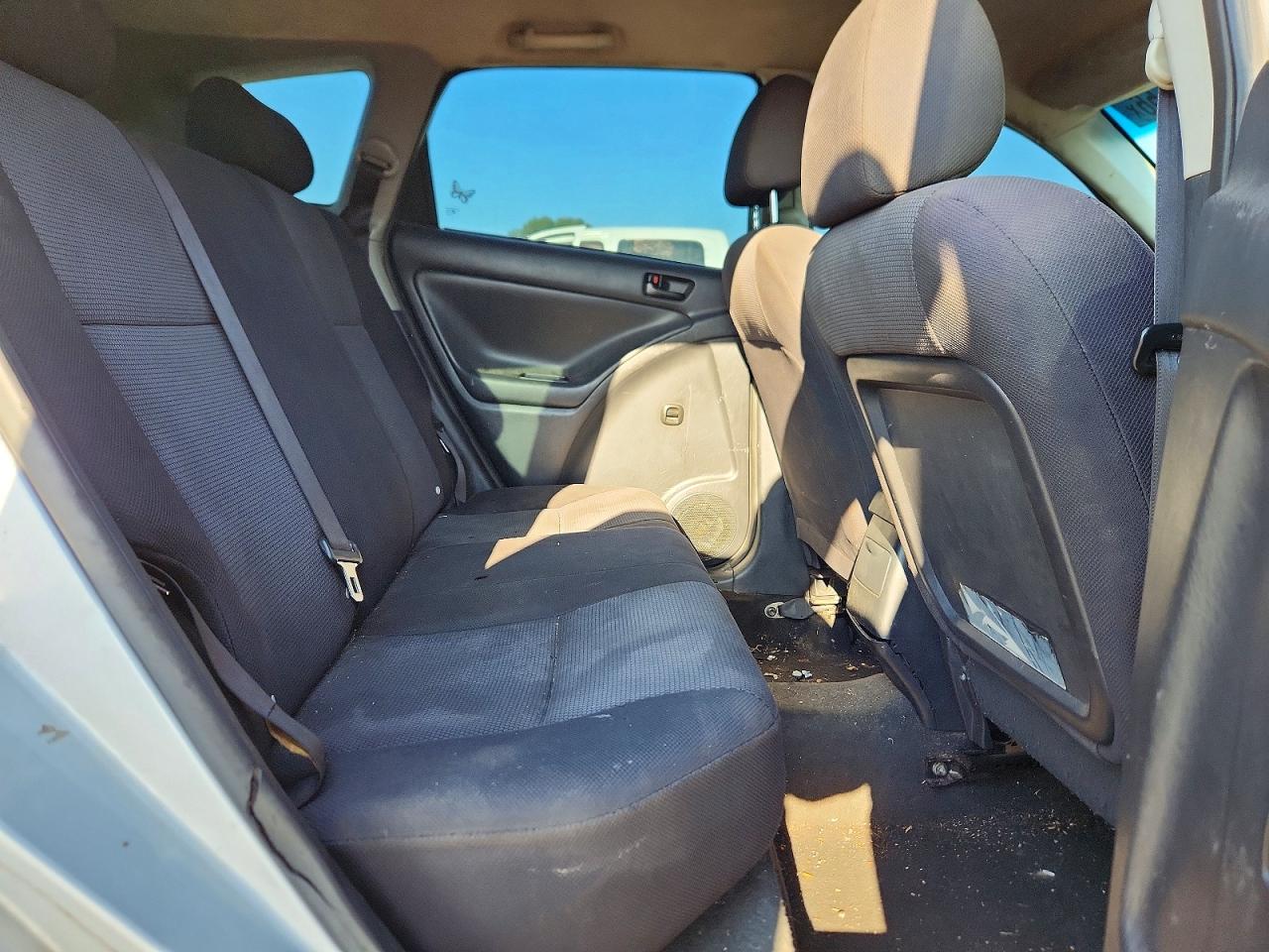 2005 Pontiac Vibe Silver vin: 5Y2SL63845Z459152