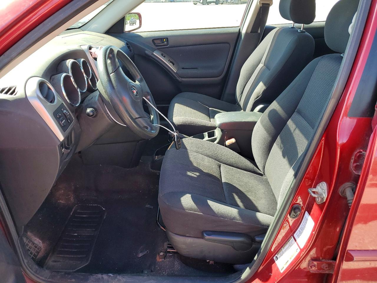 2005 Pontiac Vibe Red vin: 5Y2SL63845Z460334