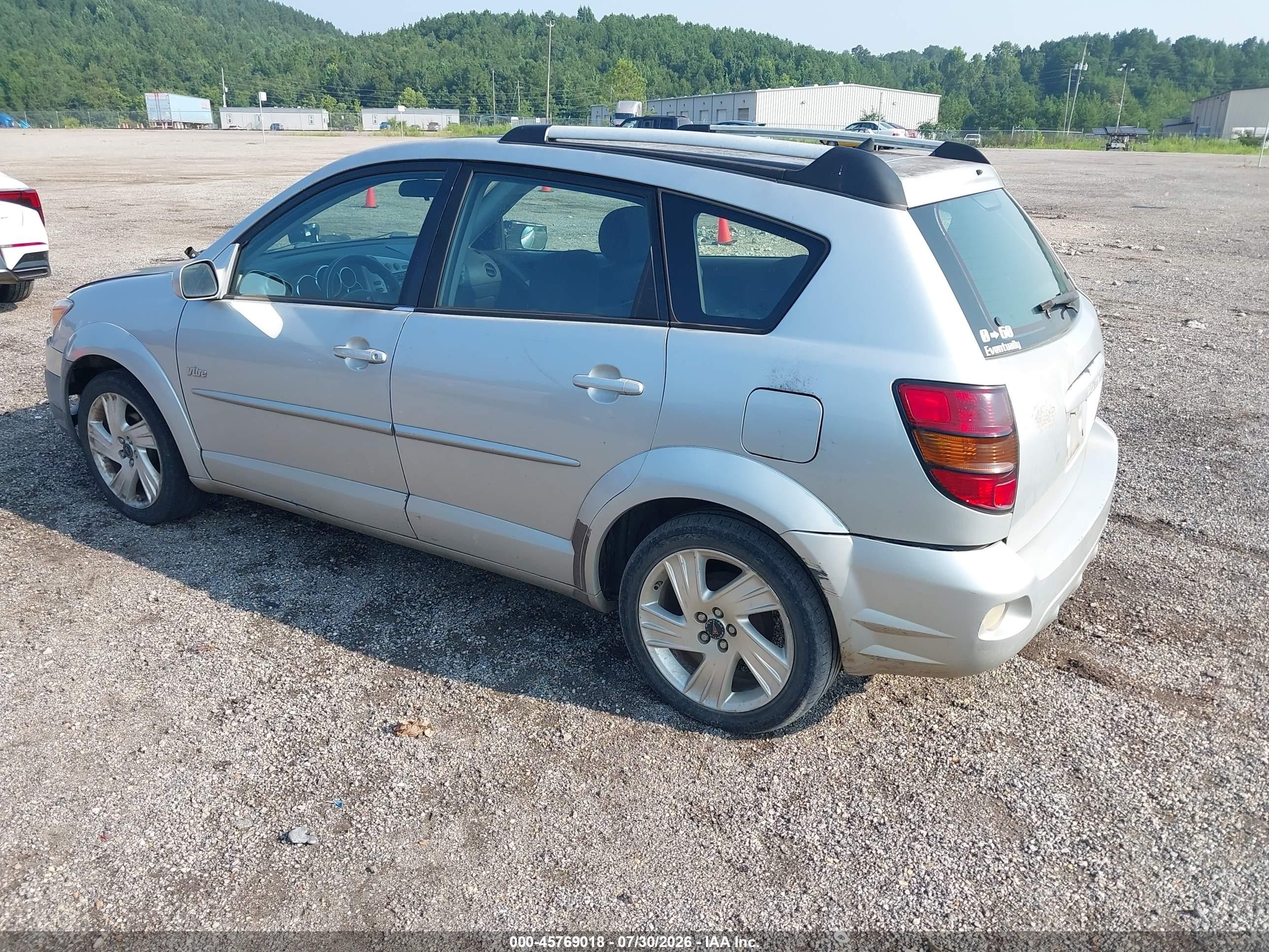 2005 Pontiac Vibe   Silver vin: 5Y2SL63845Z473469