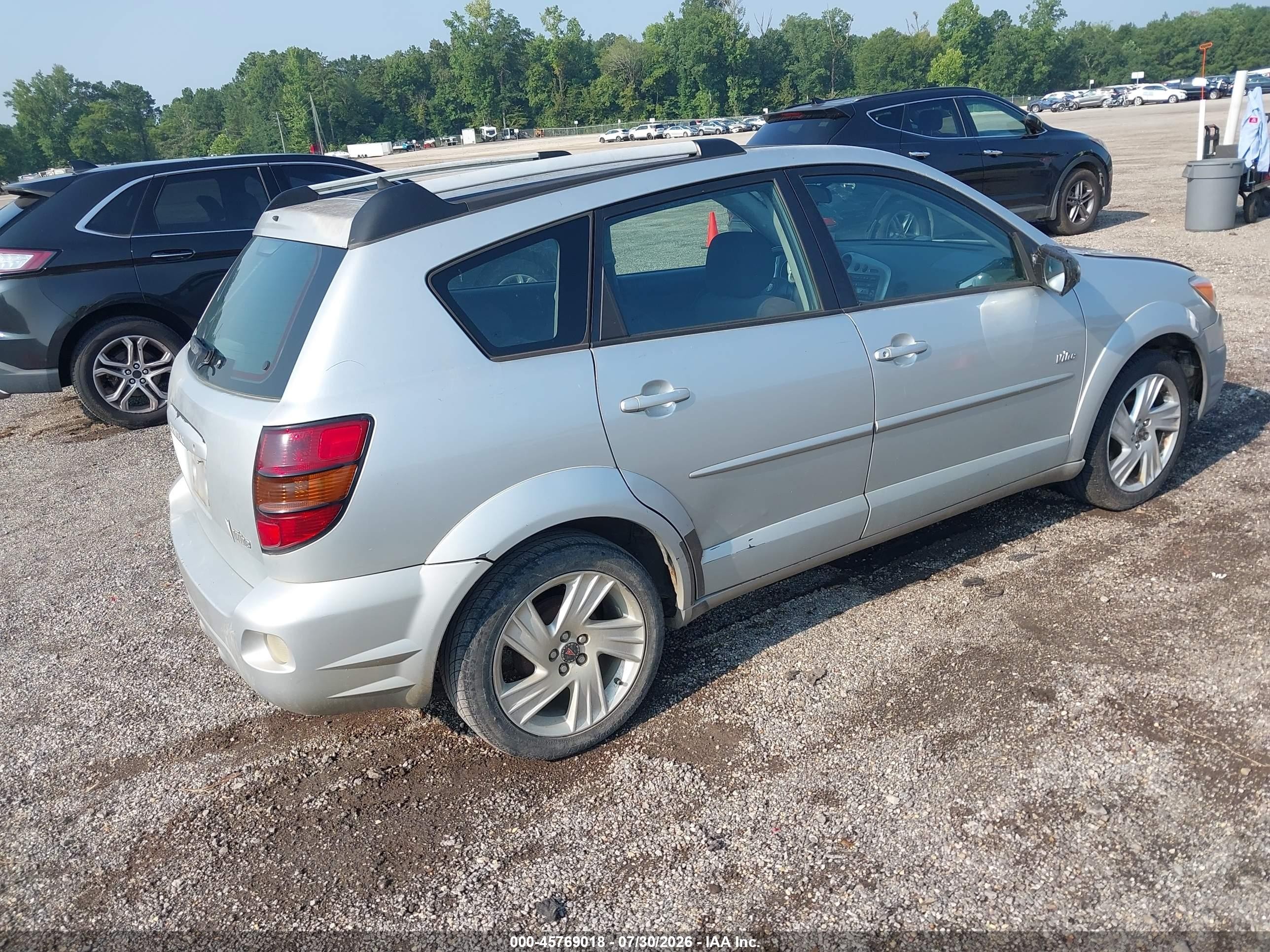 2005 Pontiac Vibe   Silver vin: 5Y2SL63845Z473469