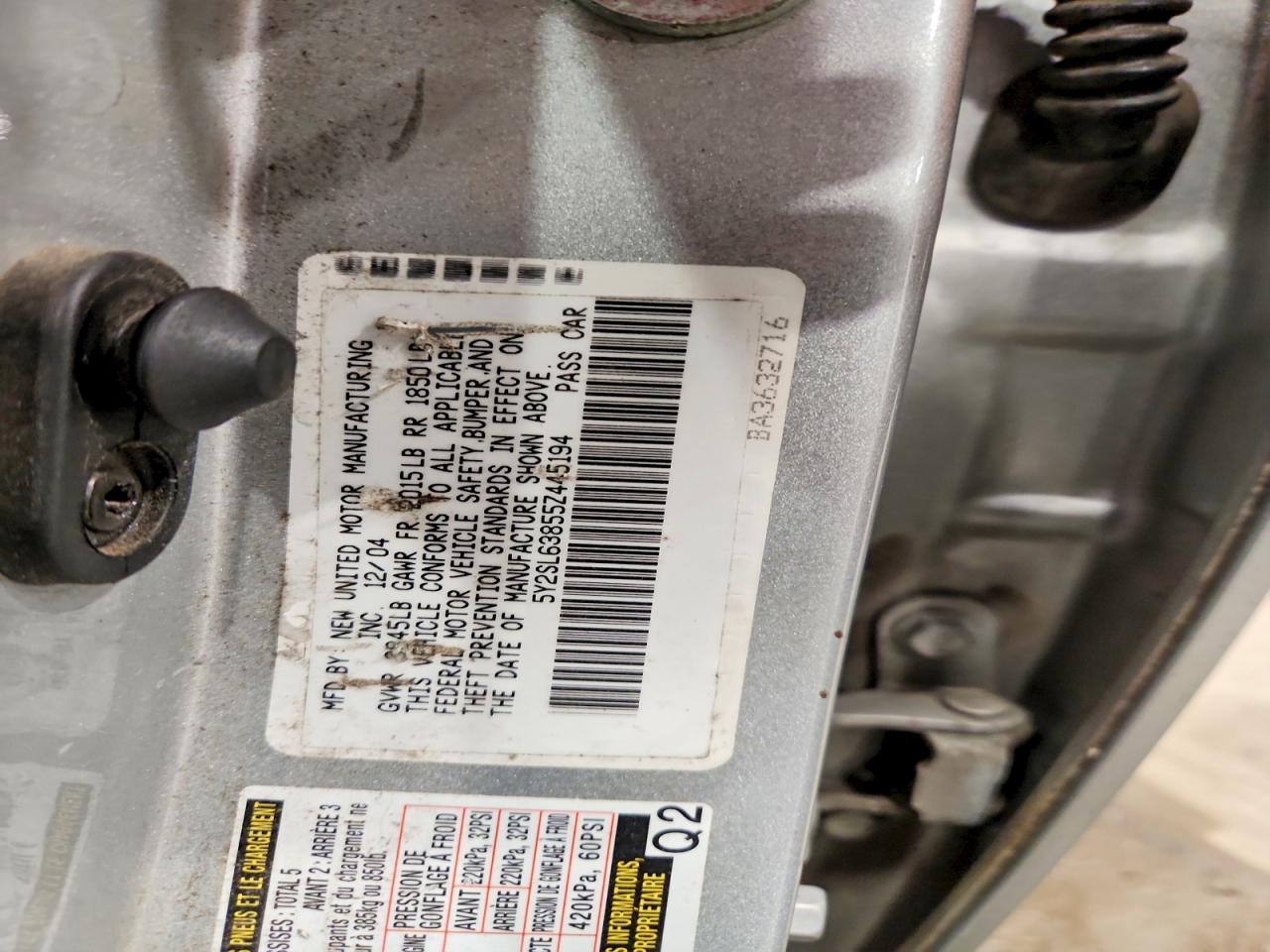 2005 Pontiac Vibe Серебряный vin: 5Y2SL63855Z445194