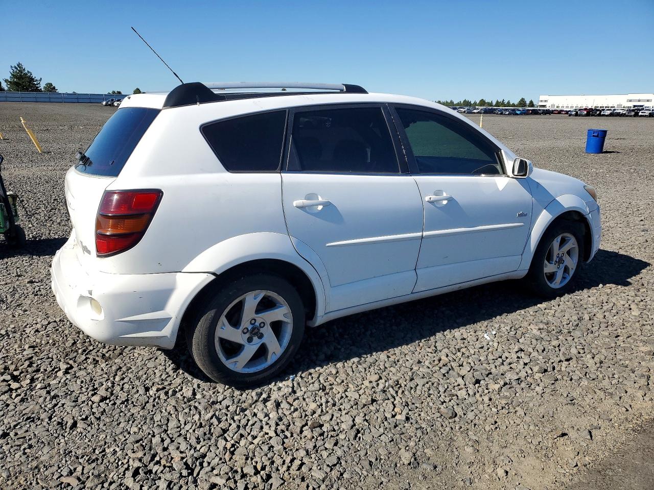 2005 Pontiac Vibe White vin: 5Y2SL63855Z465638