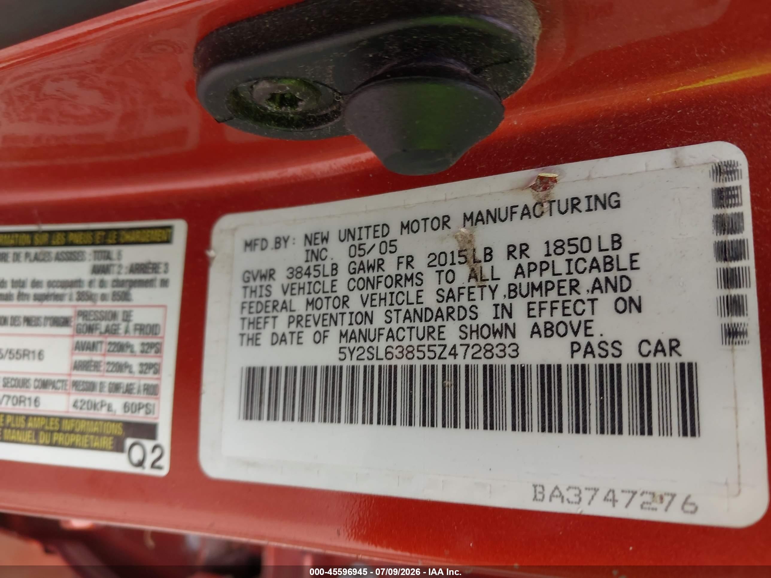 2005 Pontiac Vibe Orange vin: 5Y2SL63855Z472833
