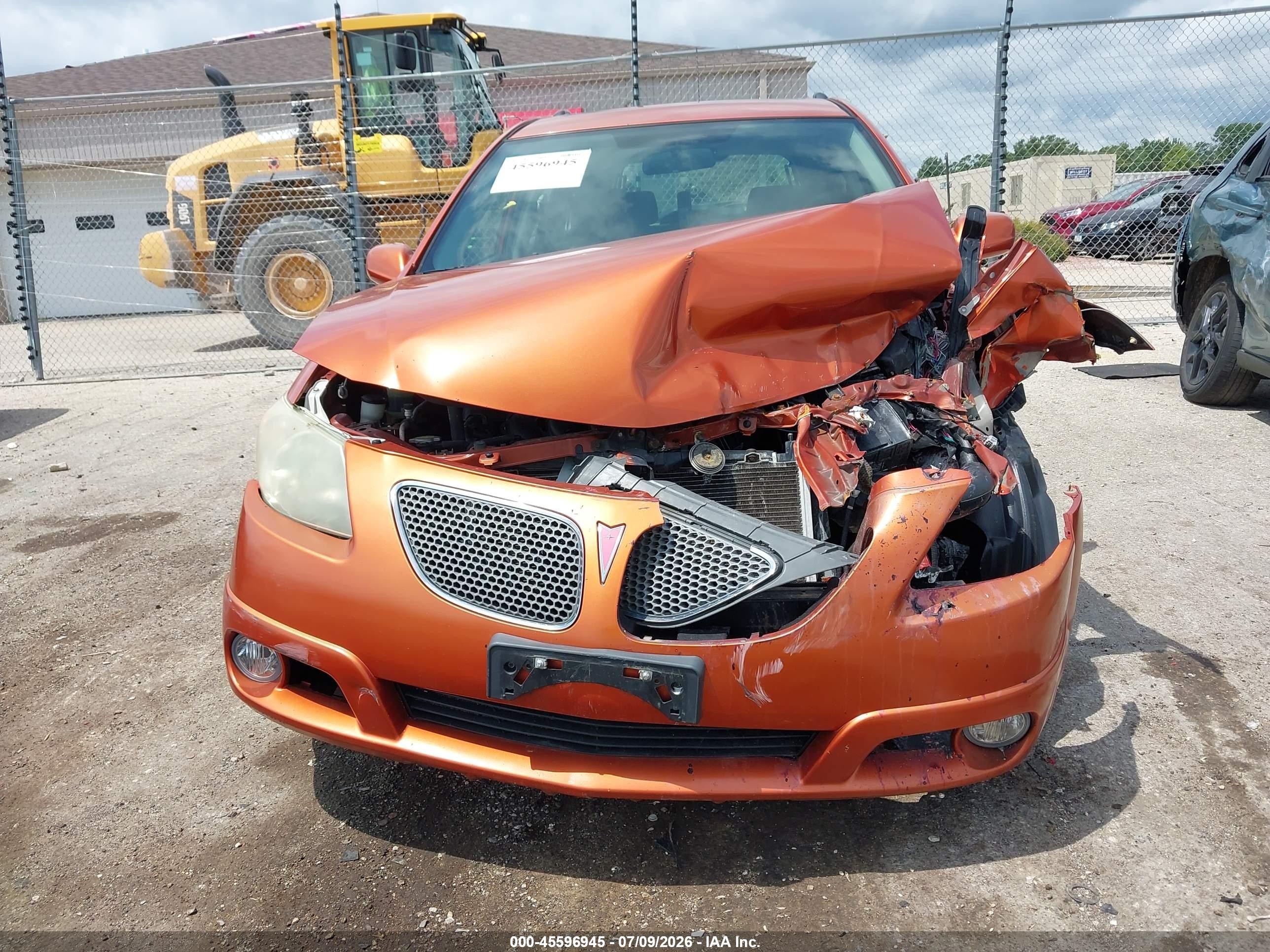 2005 Pontiac Vibe Orange vin: 5Y2SL63855Z472833