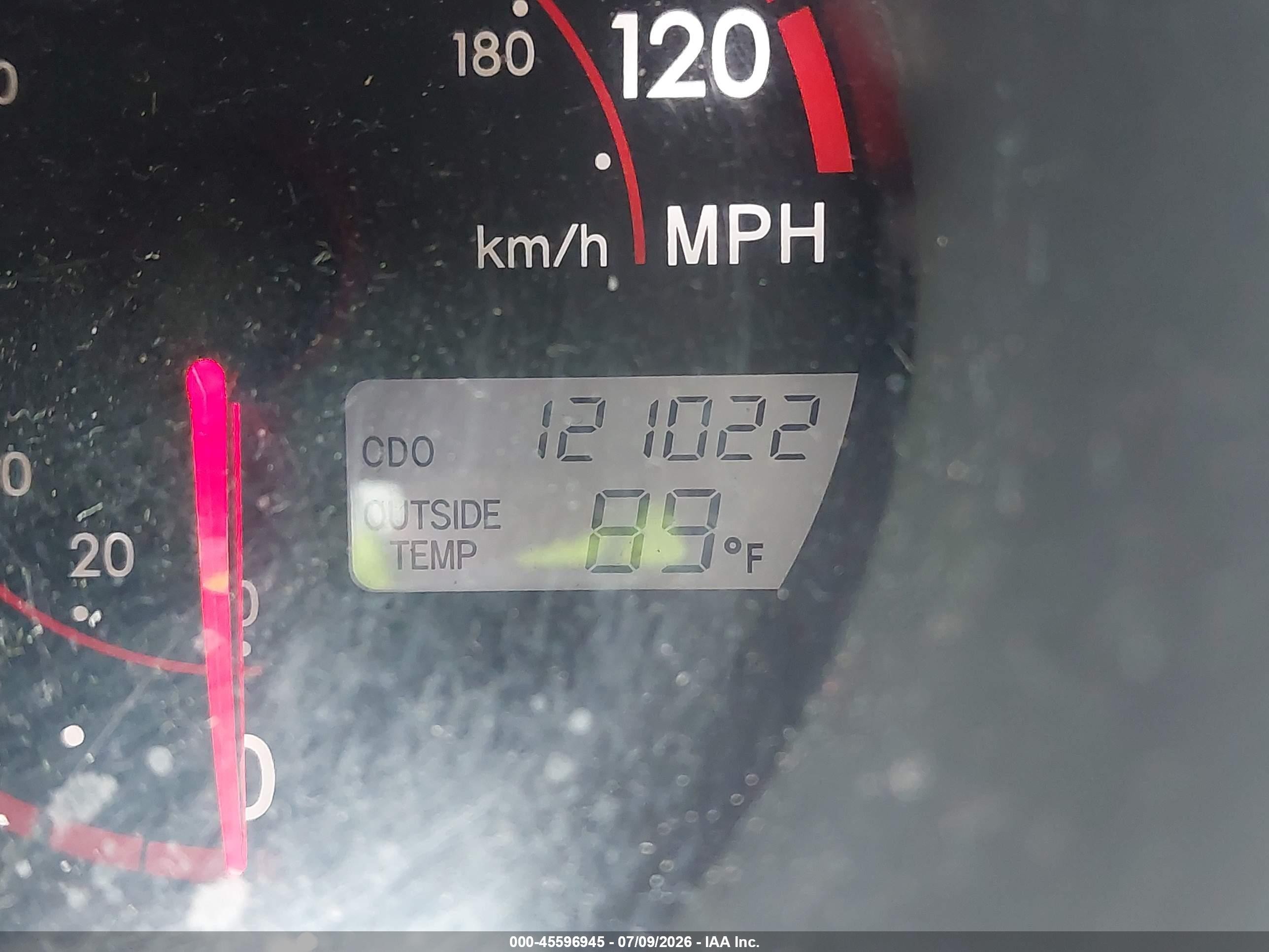 2005 Pontiac Vibe Orange vin: 5Y2SL63855Z472833