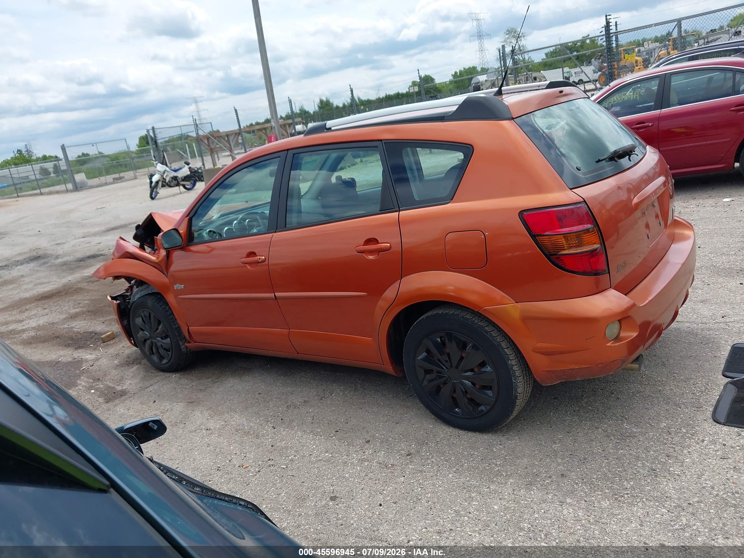 2005 Pontiac Vibe Orange vin: 5Y2SL63855Z472833