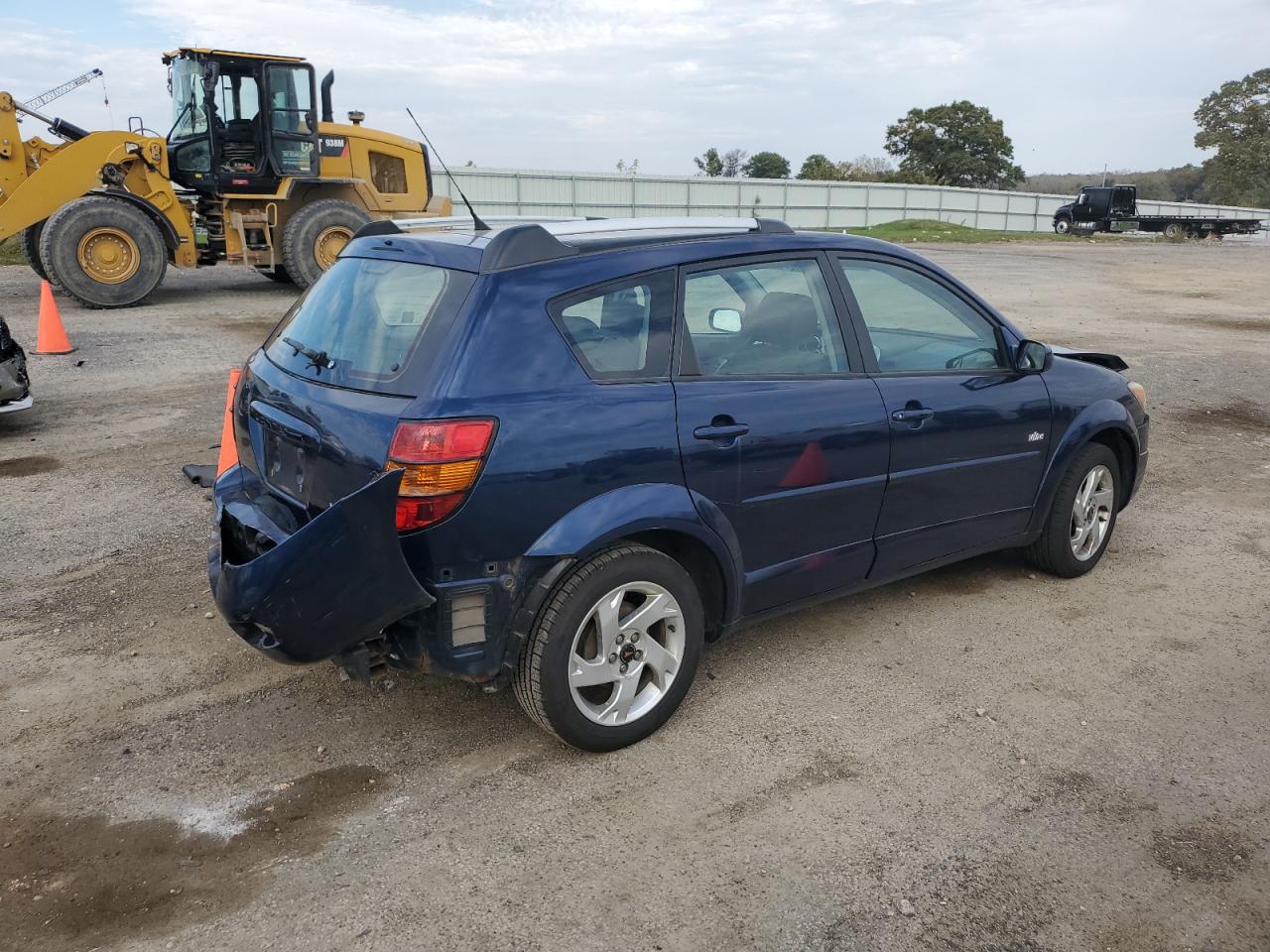 2005 Pontiac Vibe Blue vin: 5Y2SL63855Z483802