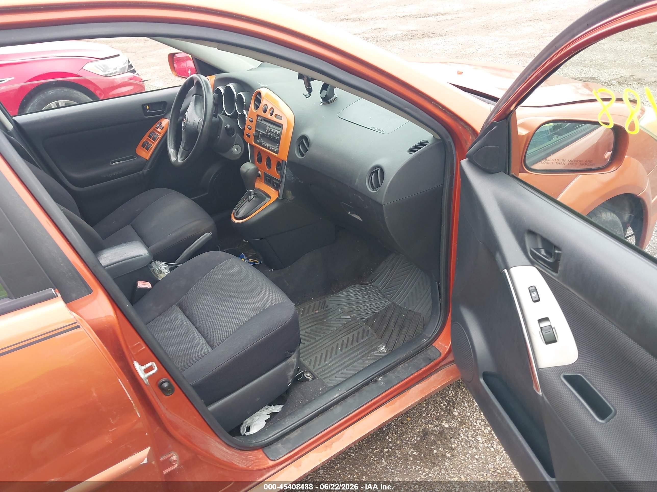 2005 Pontiac Vibe   Orange vin: 5Y2SL63875Z403335