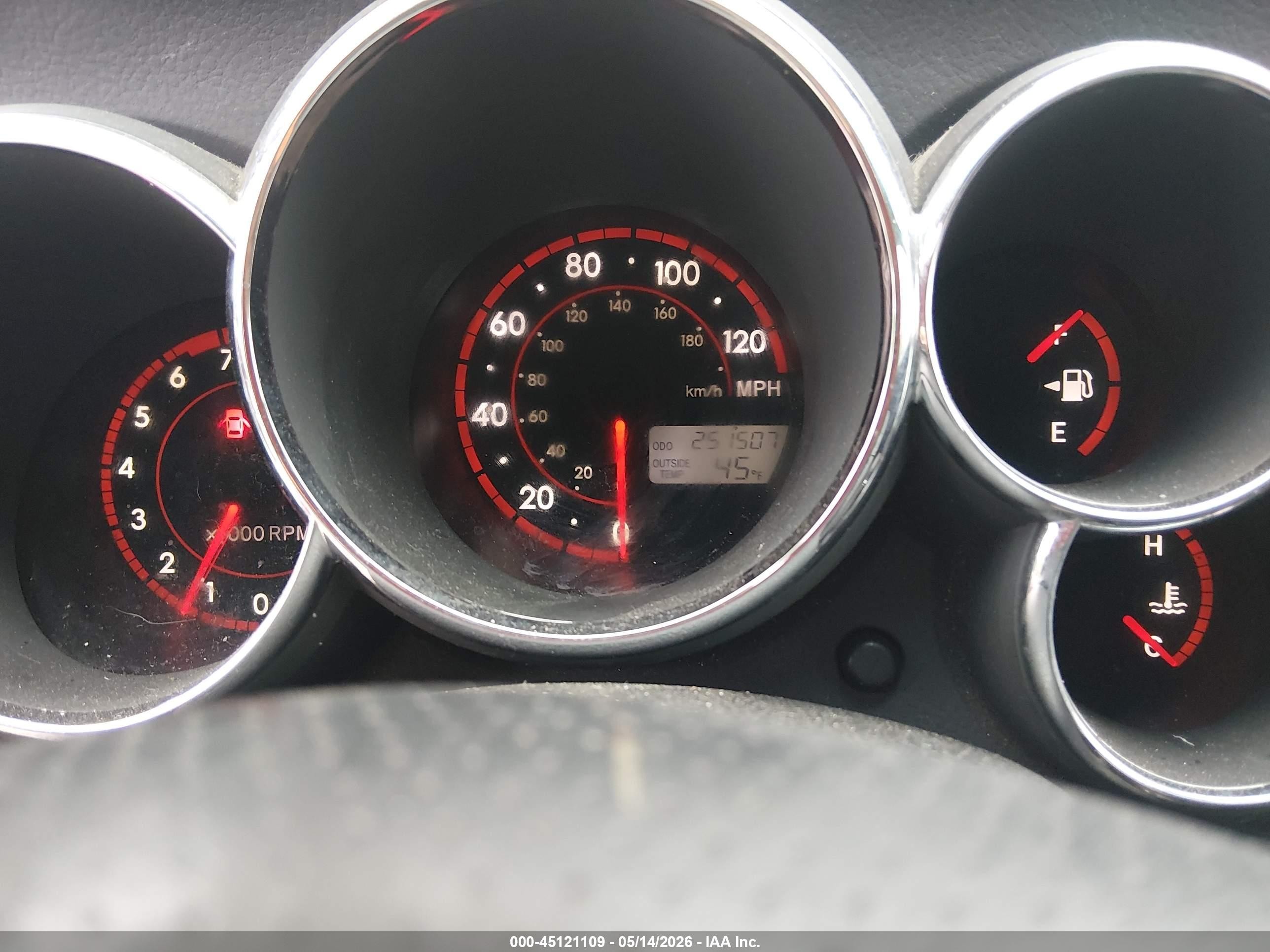 2005 Pontiac Vibe   Blue vin: 5Y2SL63875Z405750