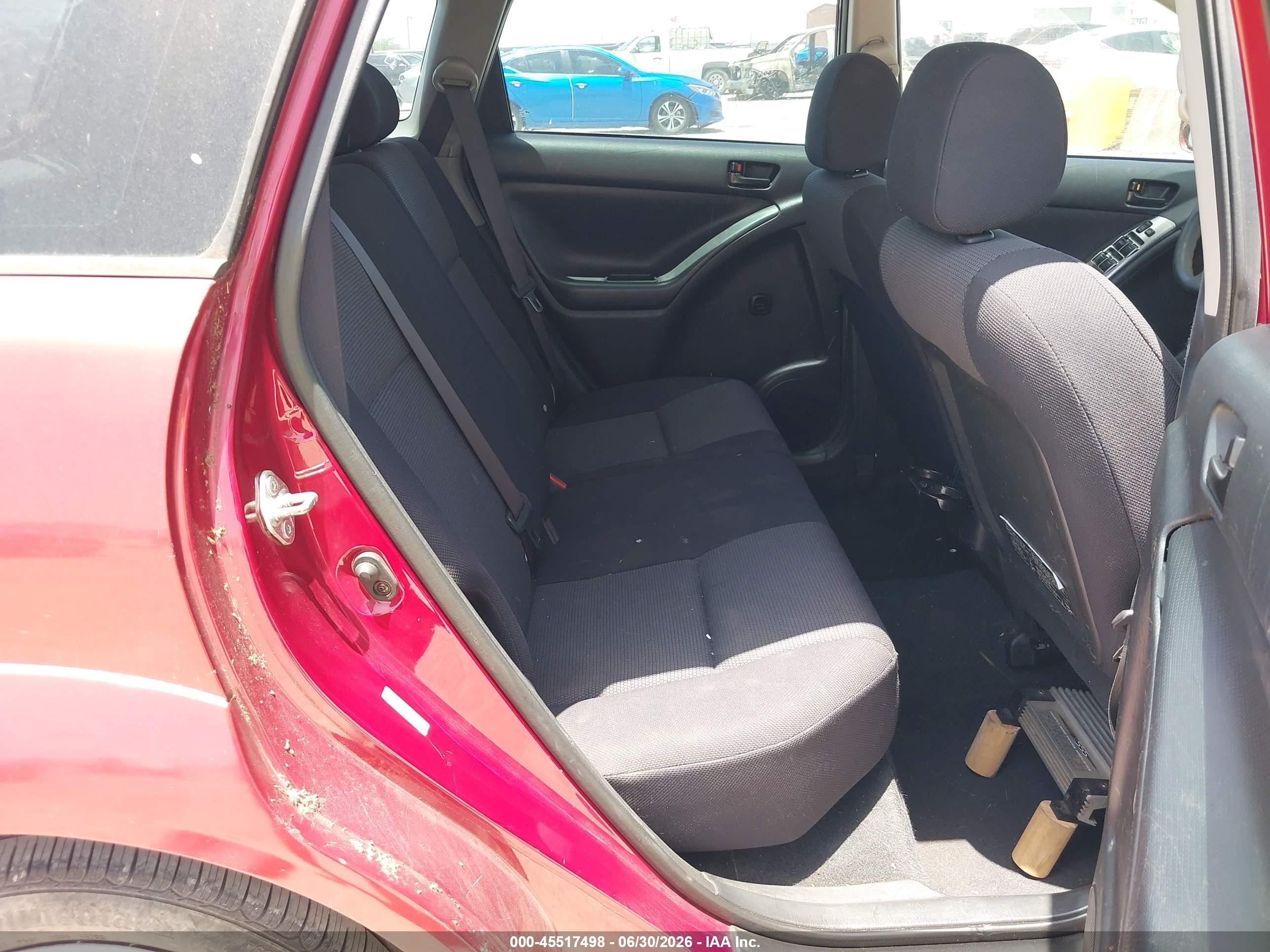 2005 Pontiac Vibe   Red vin: 5Y2SL63875Z409698