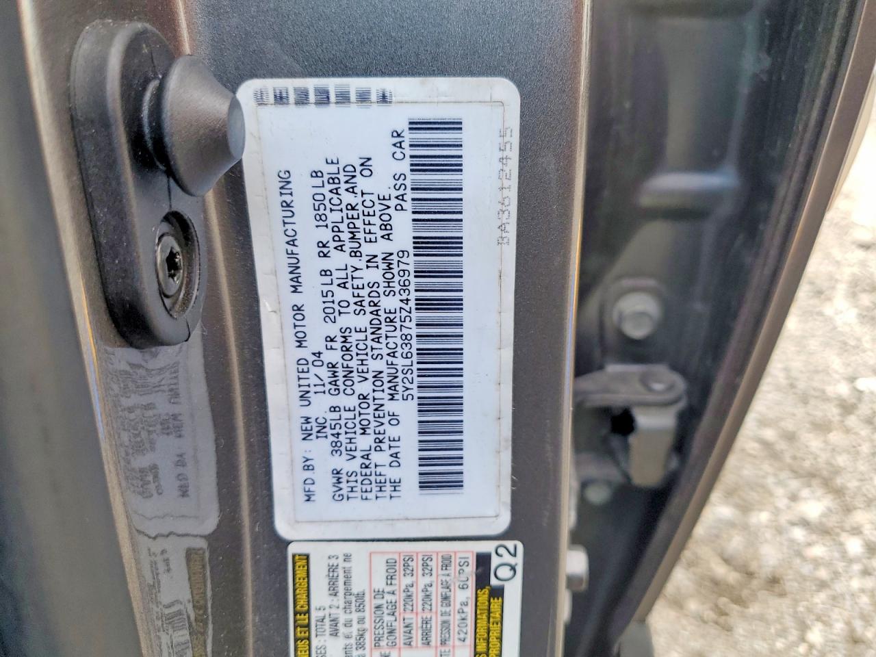 2005 Pontiac Vibe Gray vin: 5Y2SL63875Z436979