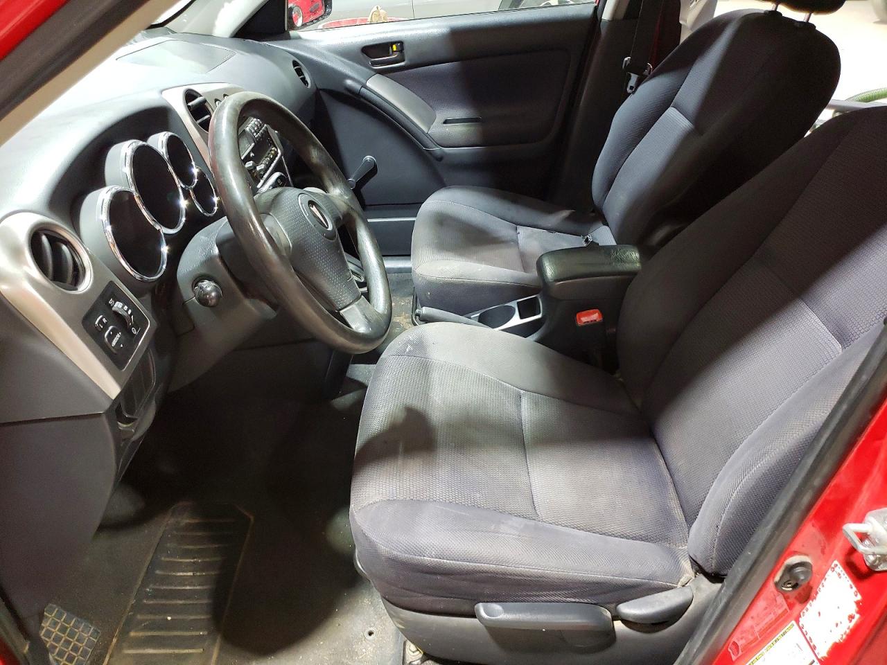 2005 Pontiac Vibe Red vin: 5Y2SL63875Z455127