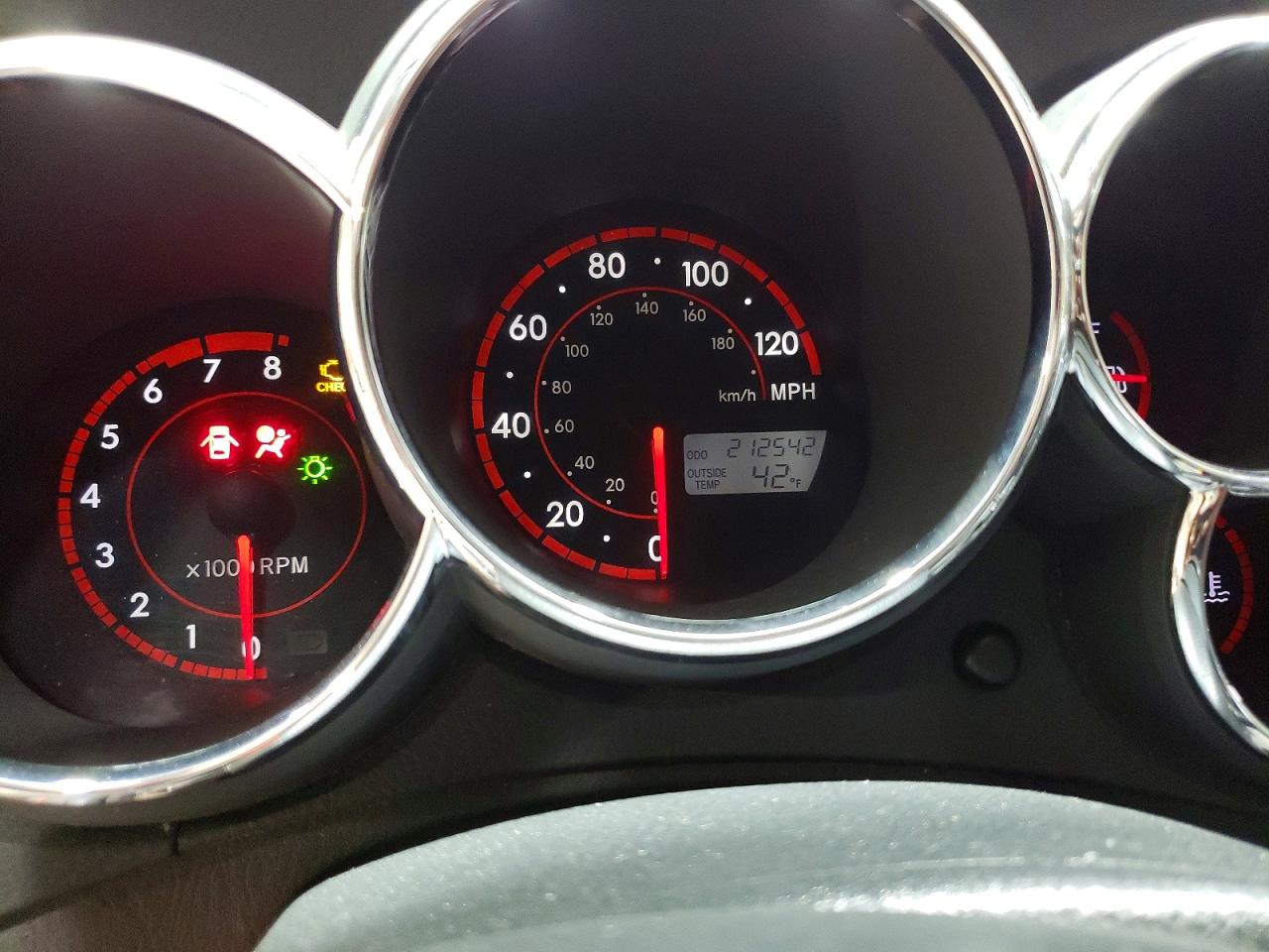 2005 Pontiac Vibe Red vin: 5Y2SL63875Z455127