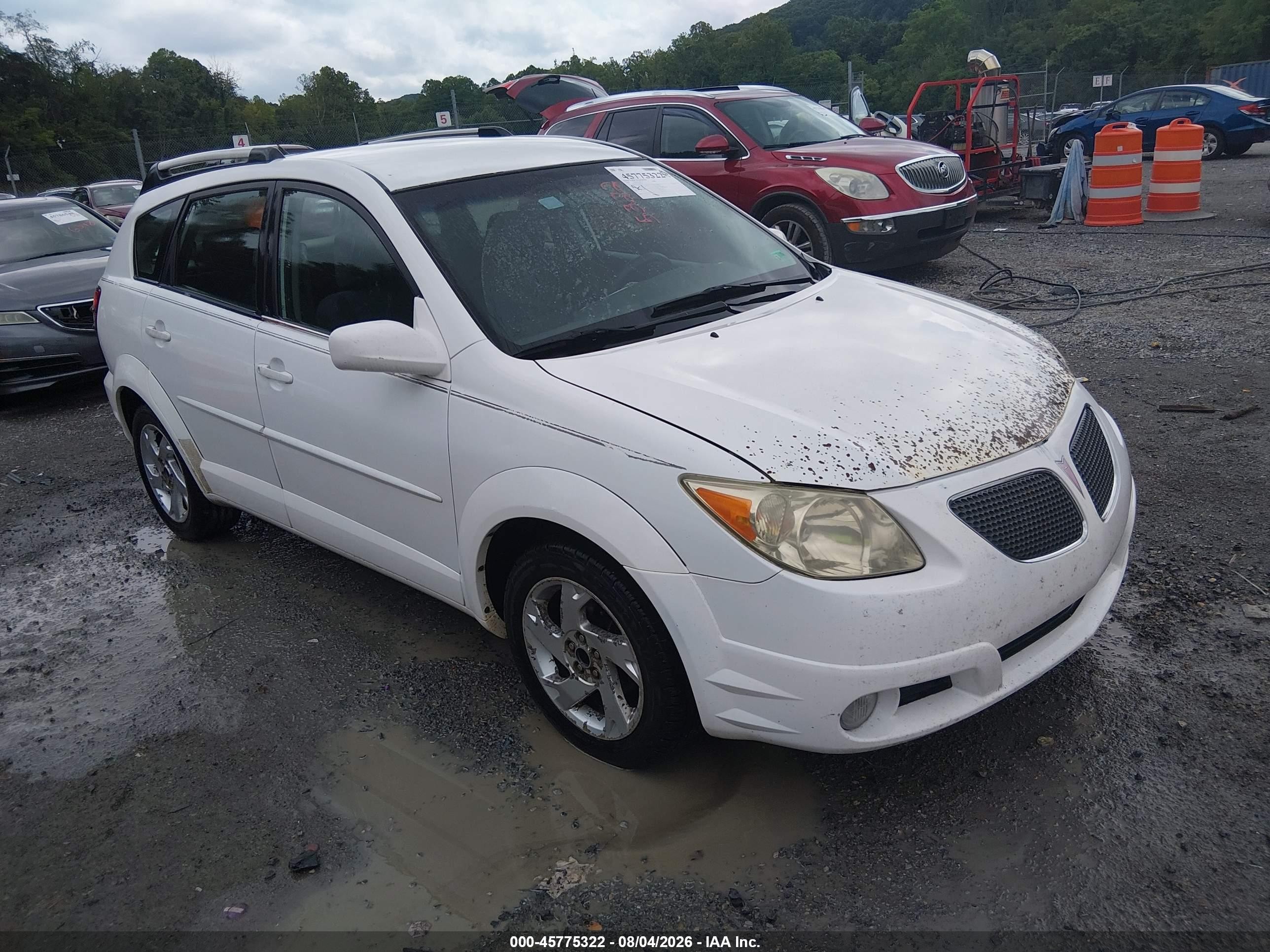 2005 Pontiac Vibe   White vin: 5Y2SL63875Z482389