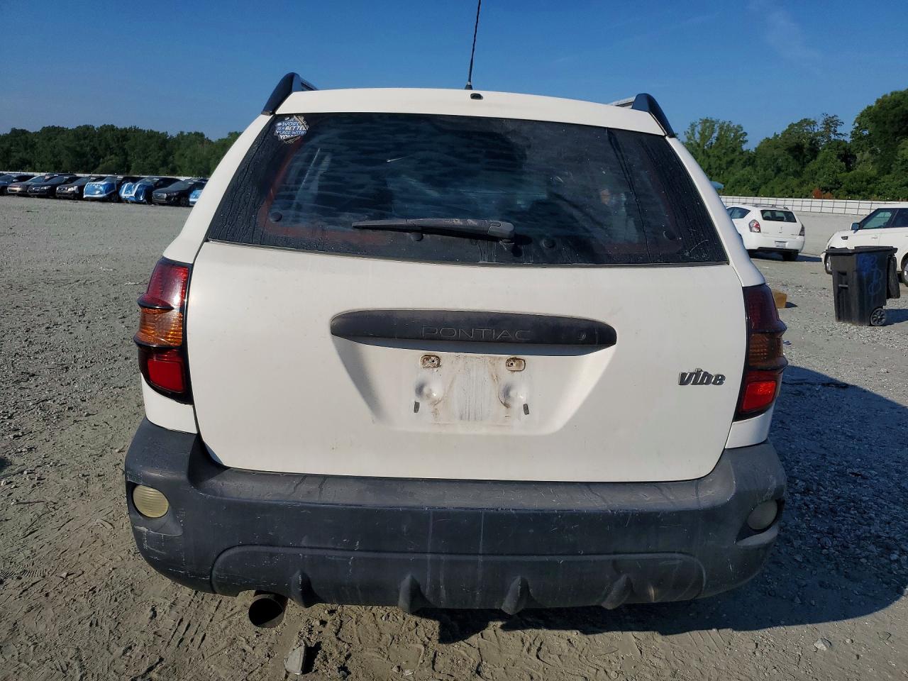 2005 Pontiac Vibe White vin: 5Y2SL63885Z455444