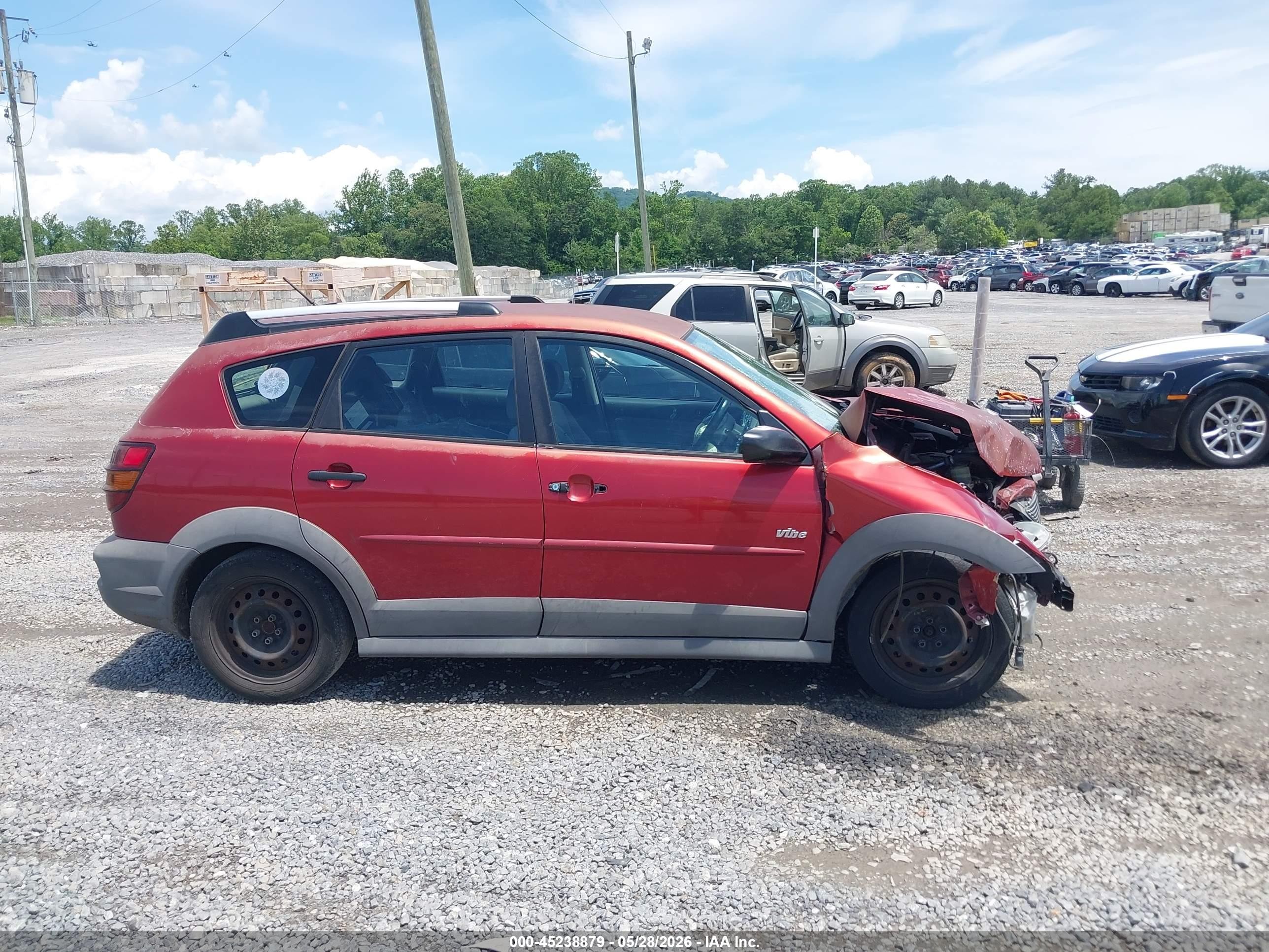 2005 Pontiac Vibe   Red vin: 5Y2SL63885Z478416