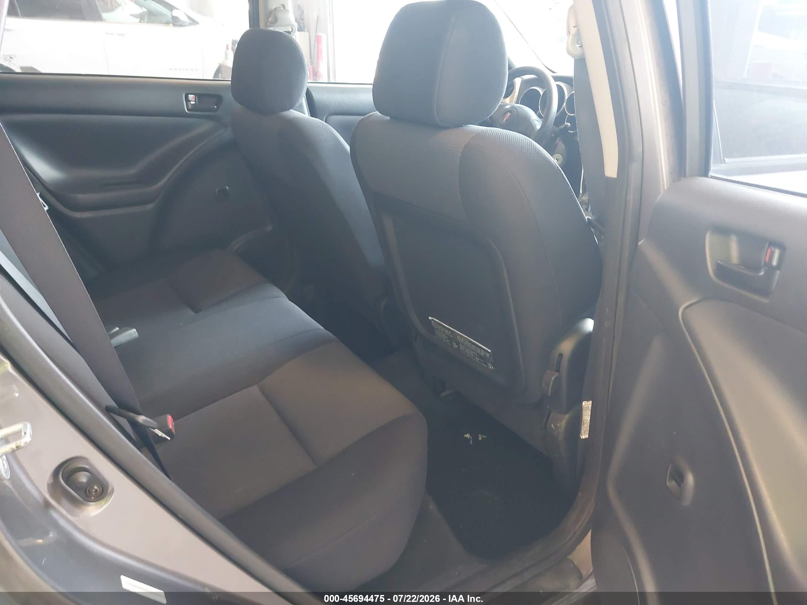 2005 Pontiac Vibe   Gray vin: 5Y2SL63895Z419925