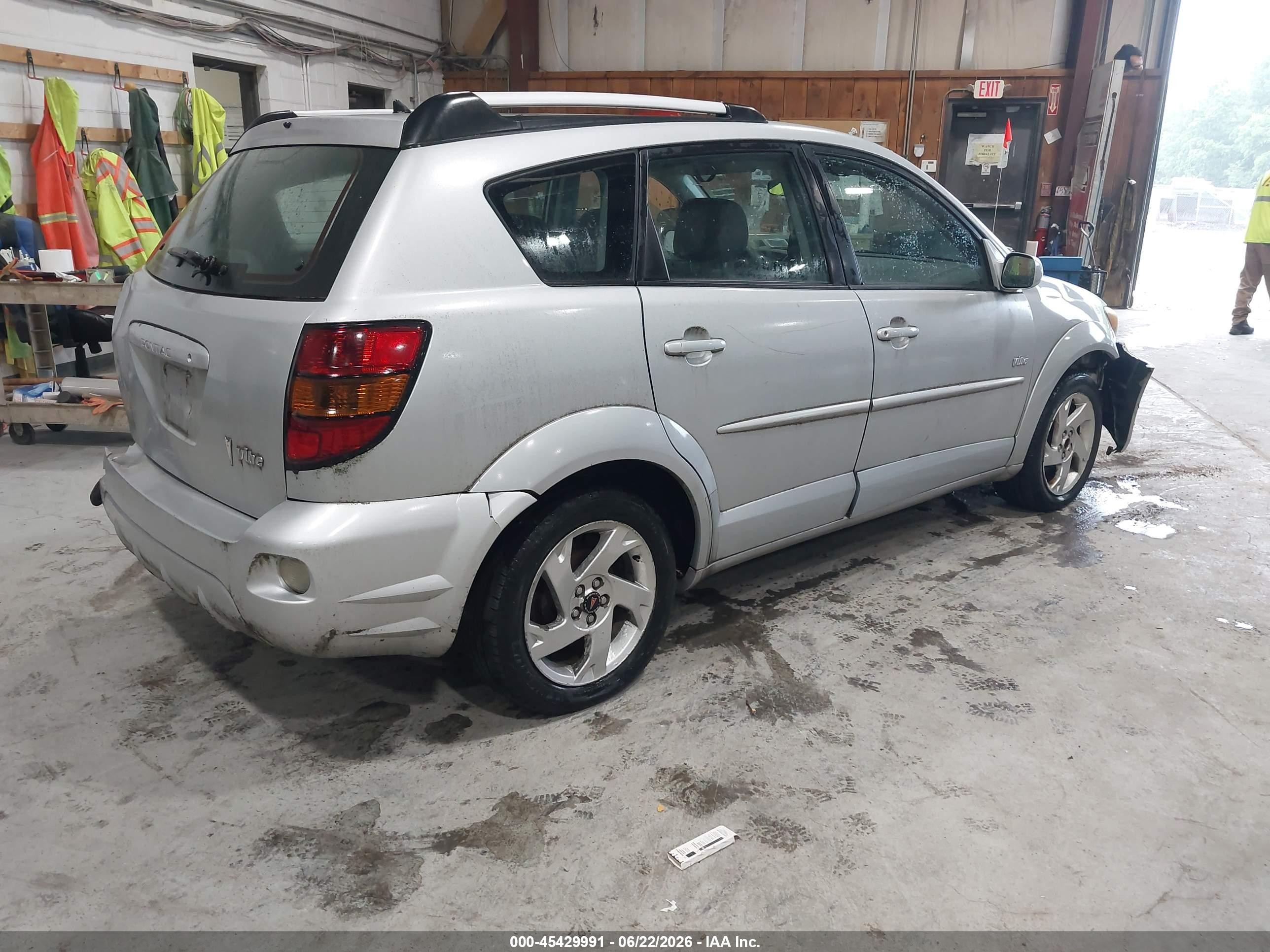 2005 Pontiac Vibe   Gray vin: 5Y2SL63895Z420878