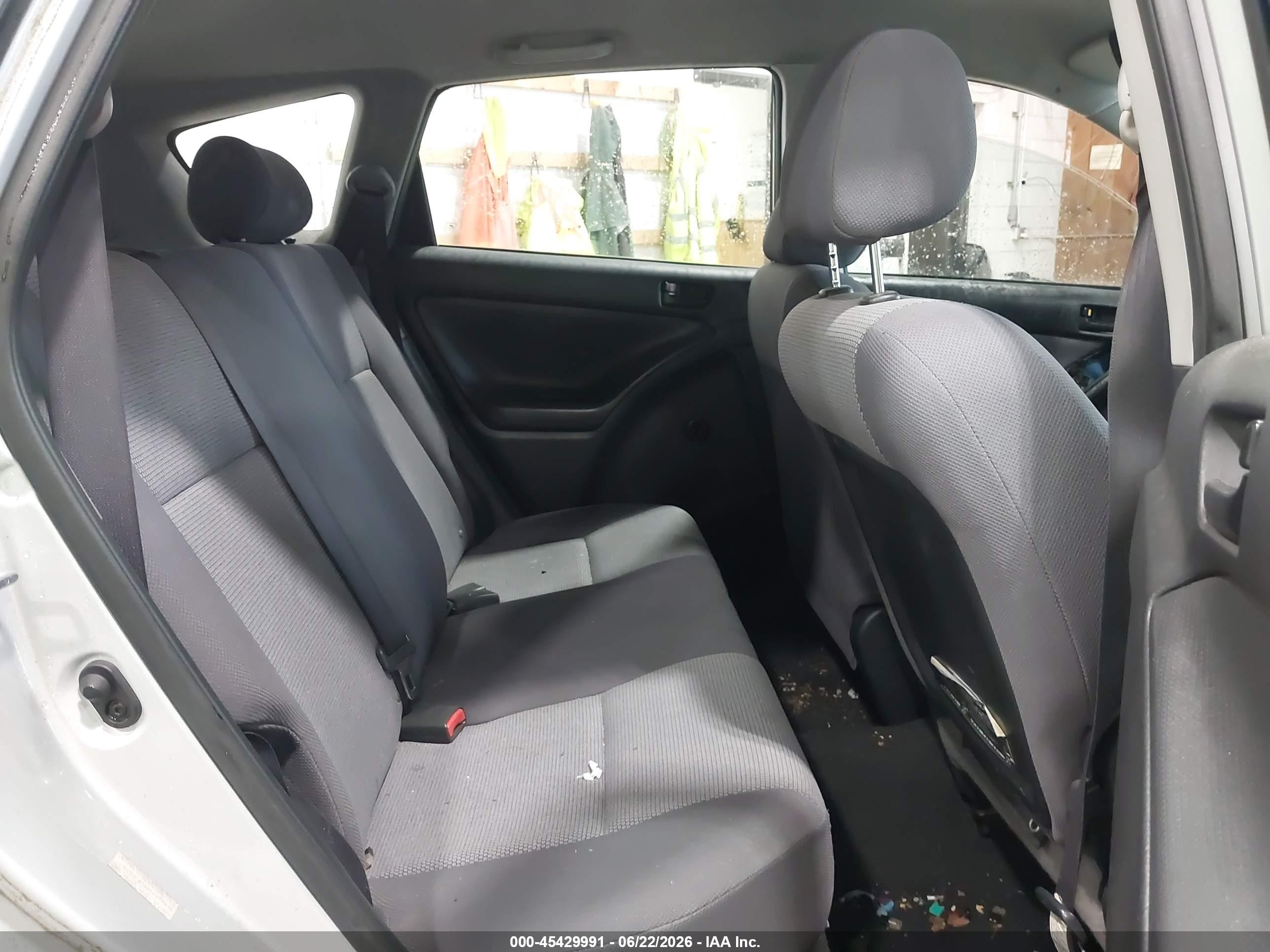 2005 Pontiac Vibe   Gray vin: 5Y2SL63895Z420878