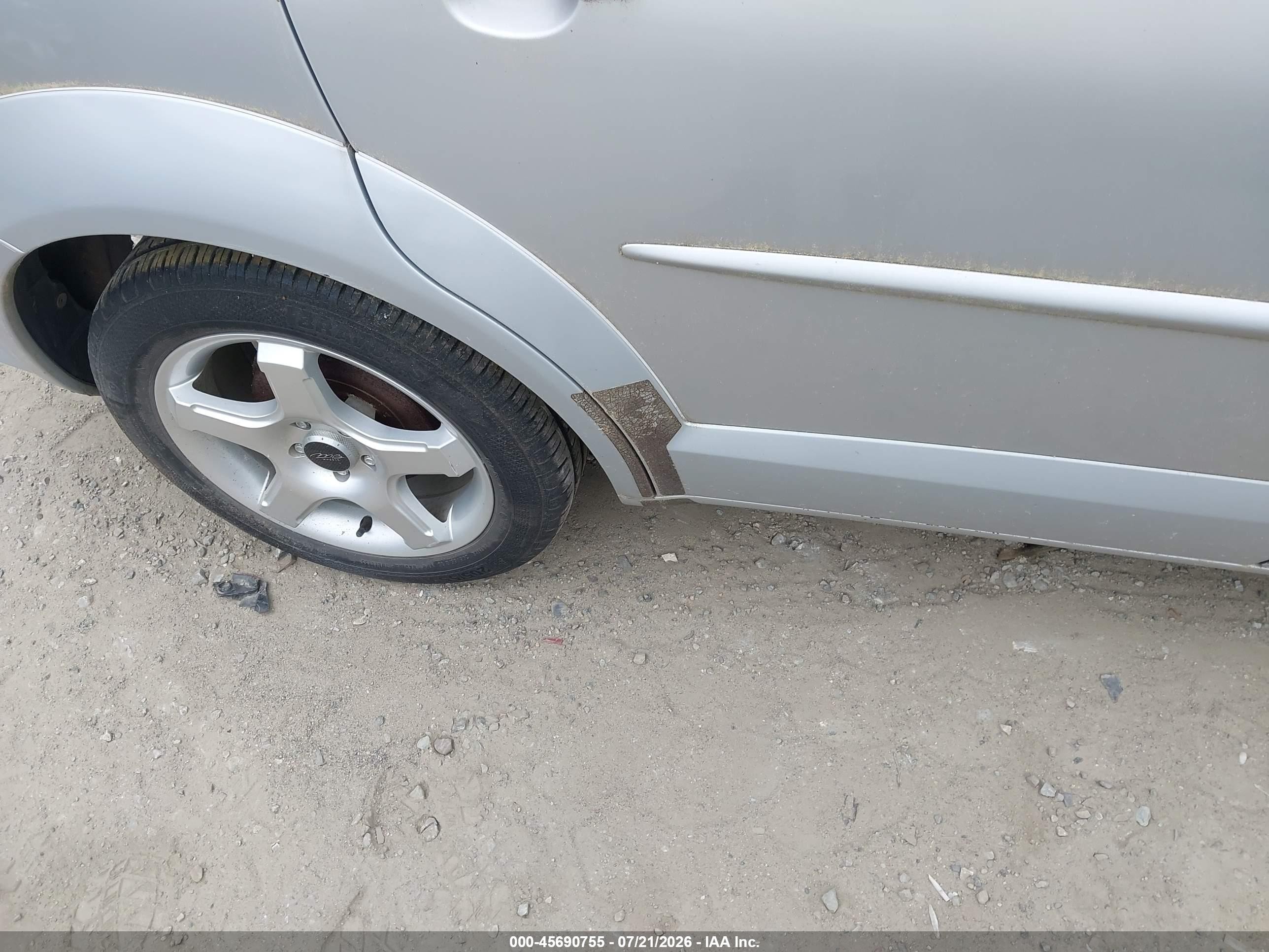 2005 Pontiac Vibe   Silver vin: 5Y2SL63895Z427586