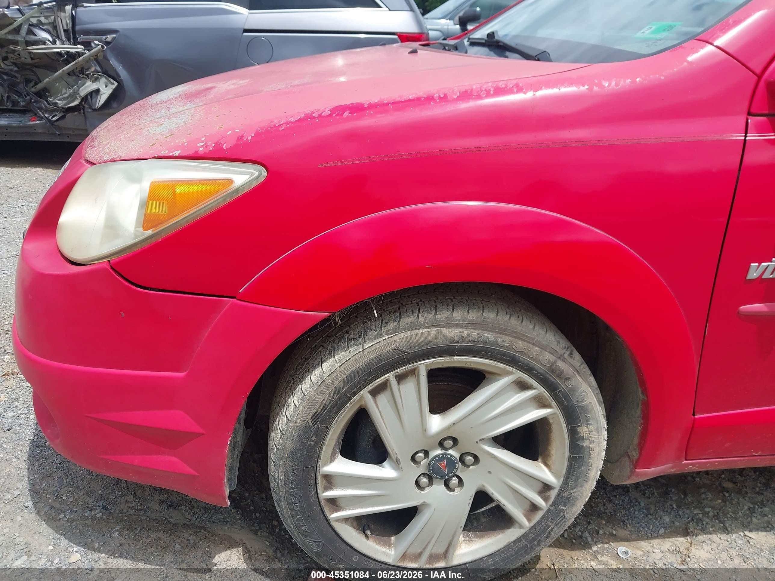 2005 Pontiac Vibe Red vin: 5Y2SL63895Z441794