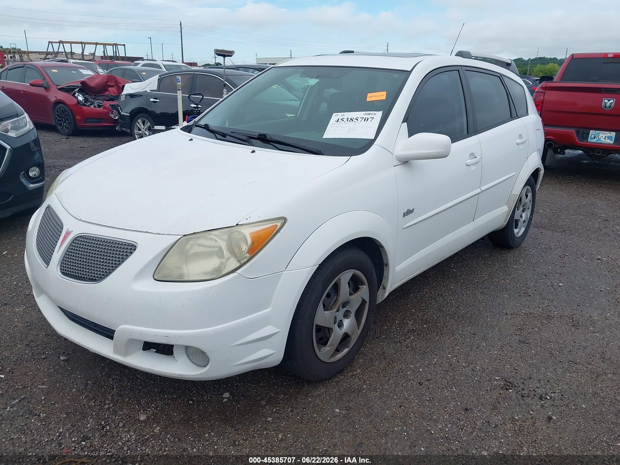 2005 Pontiac Vibe   White vin: 5Y2SL63895Z443058