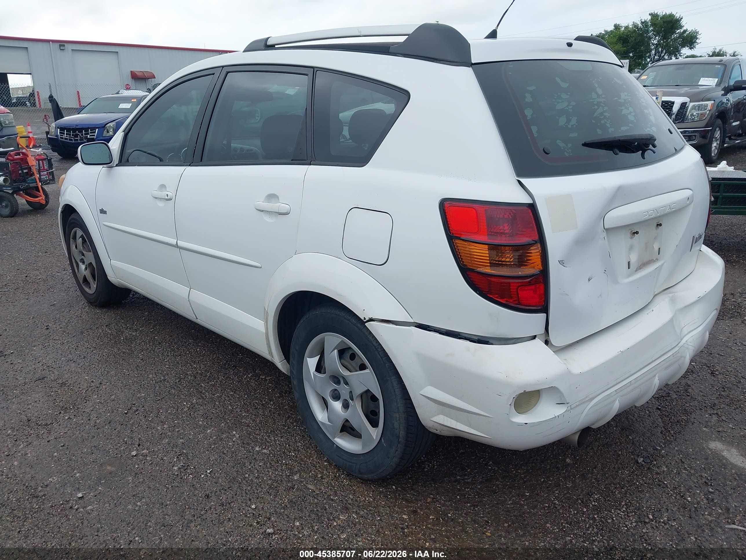 2005 Pontiac Vibe   White vin: 5Y2SL63895Z443058