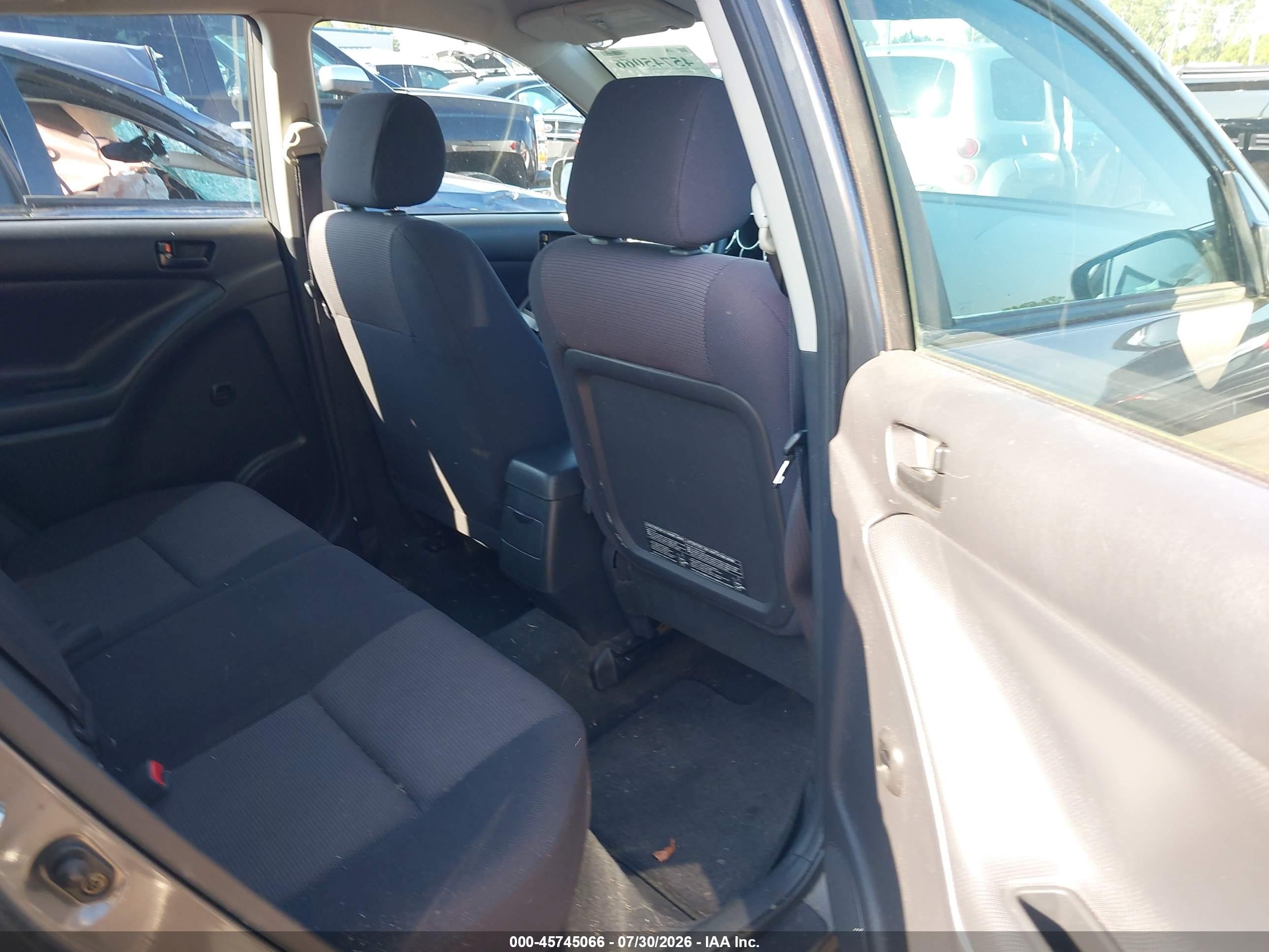 2005 Pontiac Vibe   Gray vin: 5Y2SL638X5Z403166