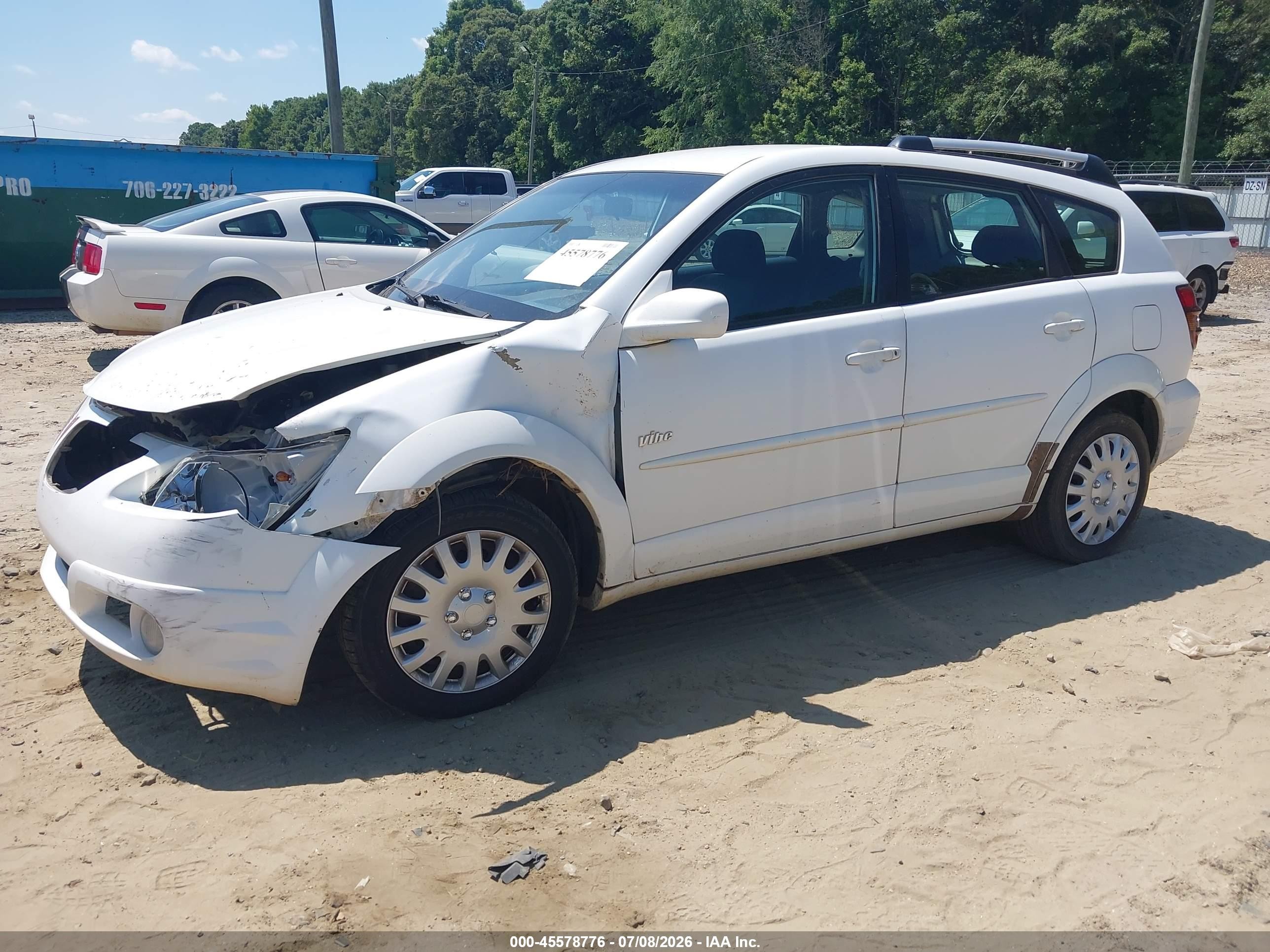 2005 Pontiac Vibe   White vin: 5Y2SL638X5Z433638